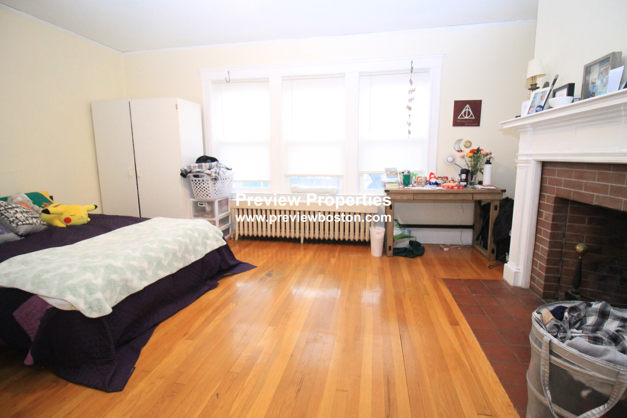 128 Washington St, Brighton