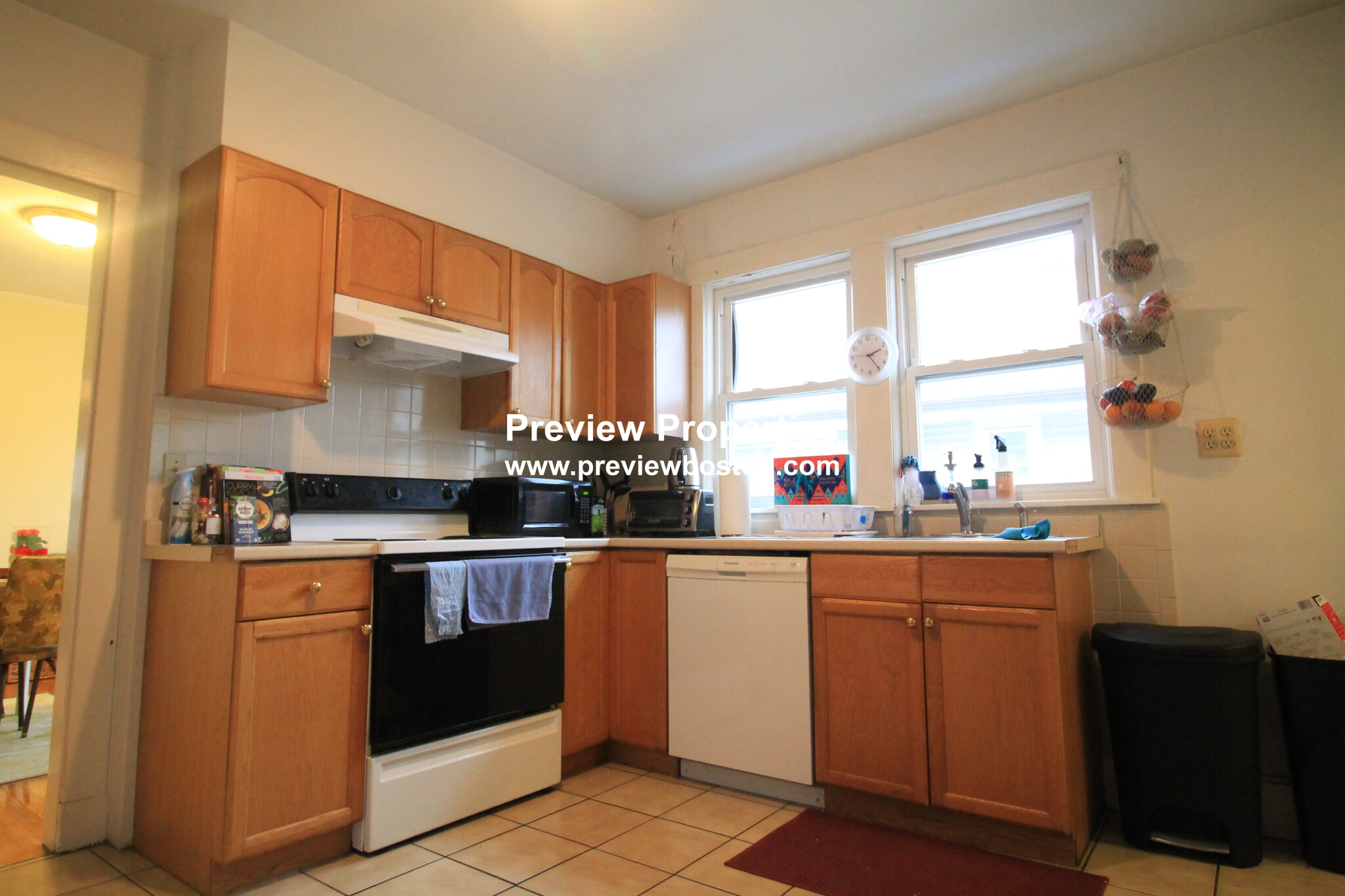 128 Washington St, Brighton