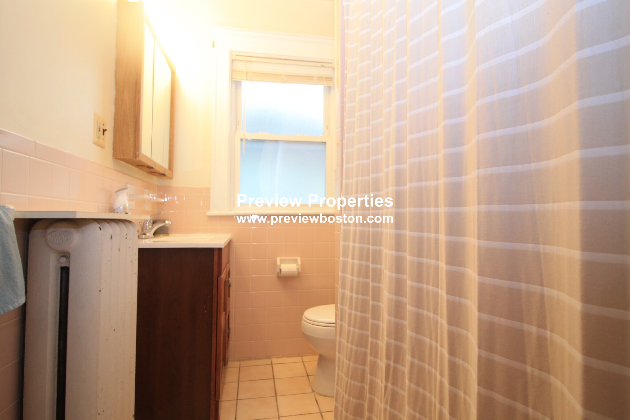 128 Washington St, Brighton