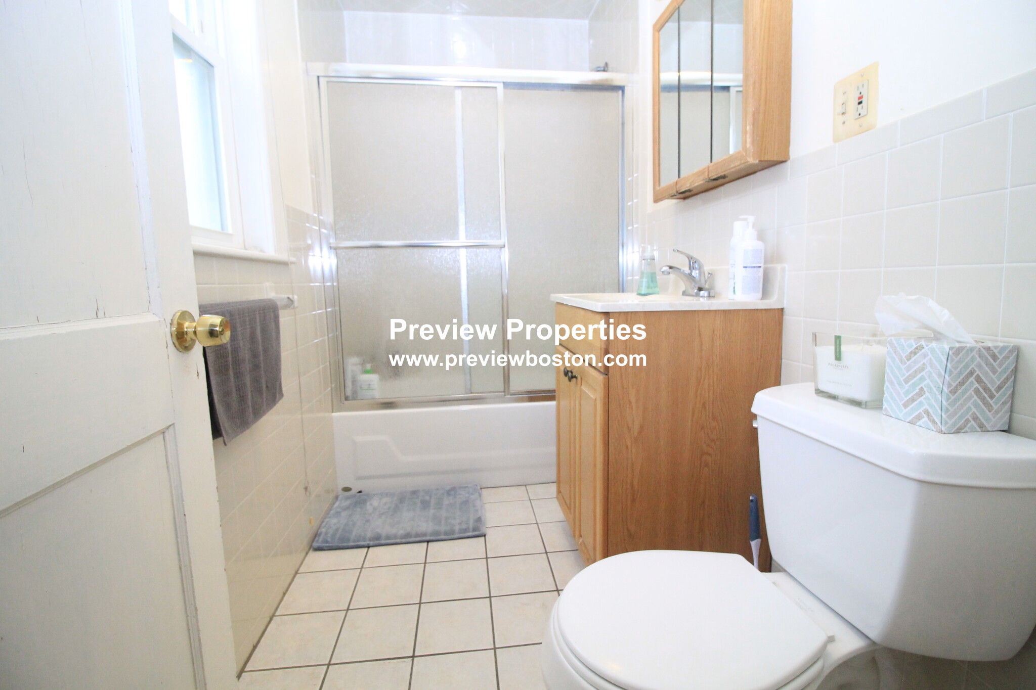 128 Washington St, Brighton