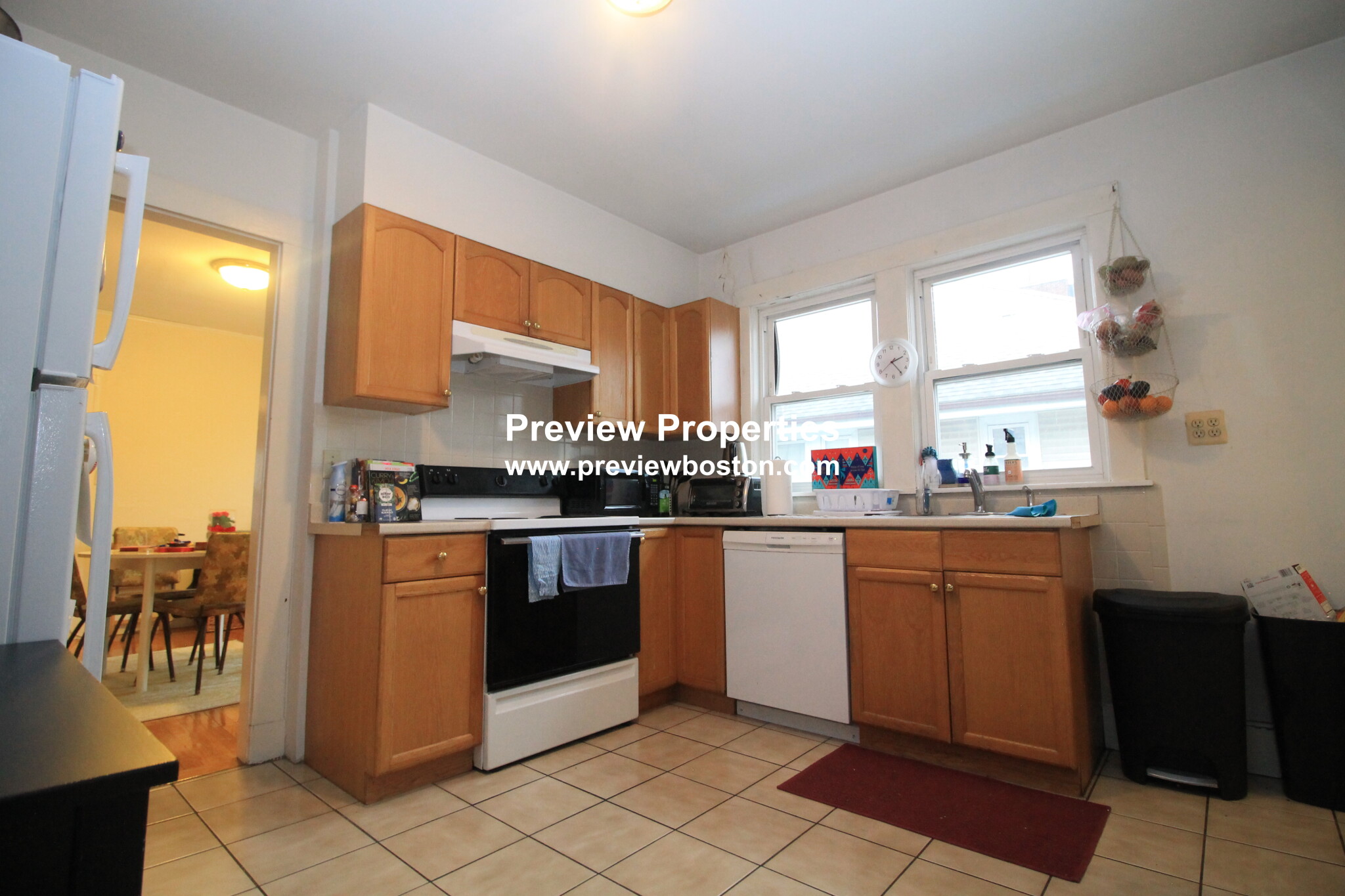 128 Washington St, Brighton