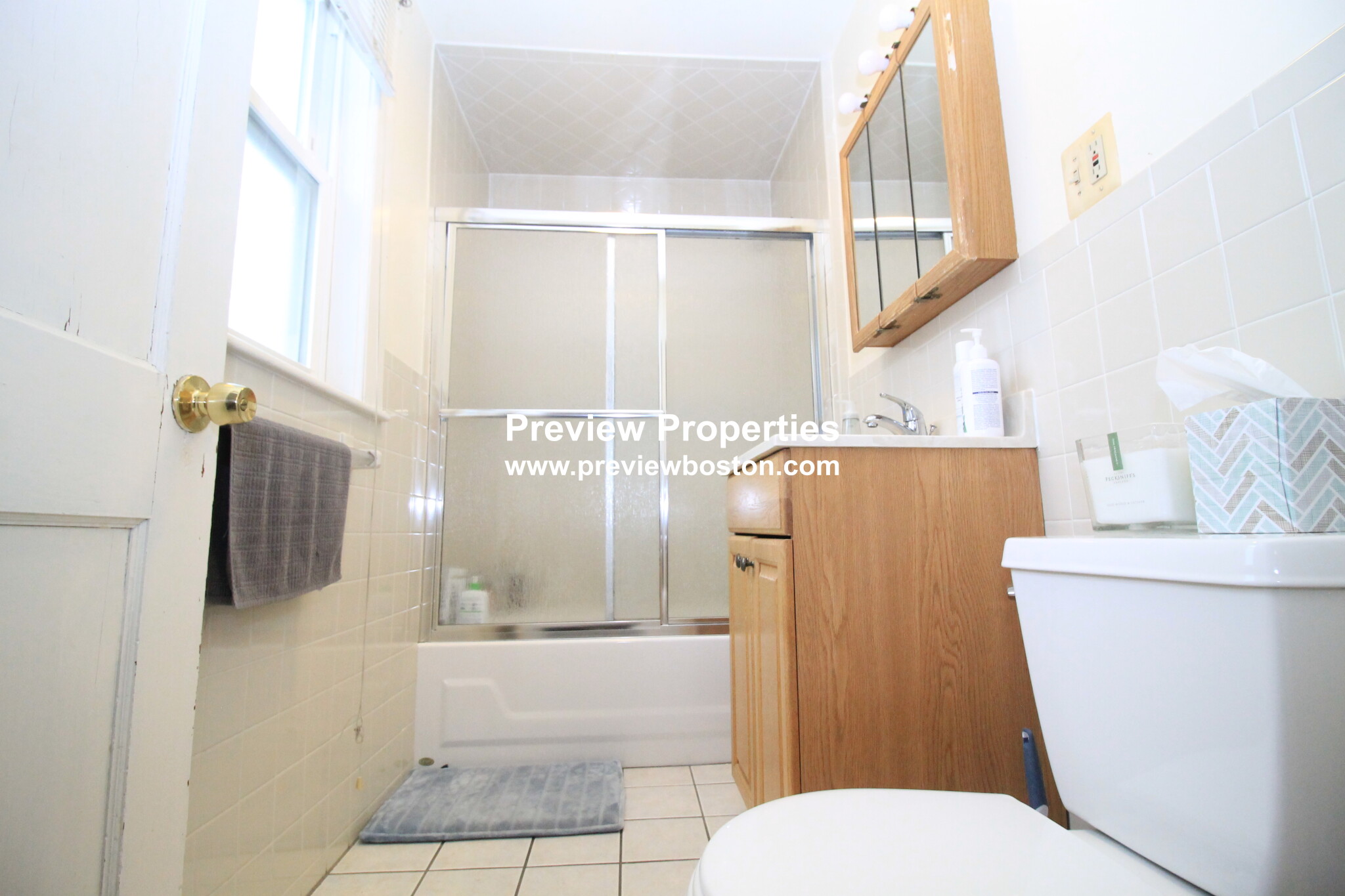 128 Washington St, Brighton