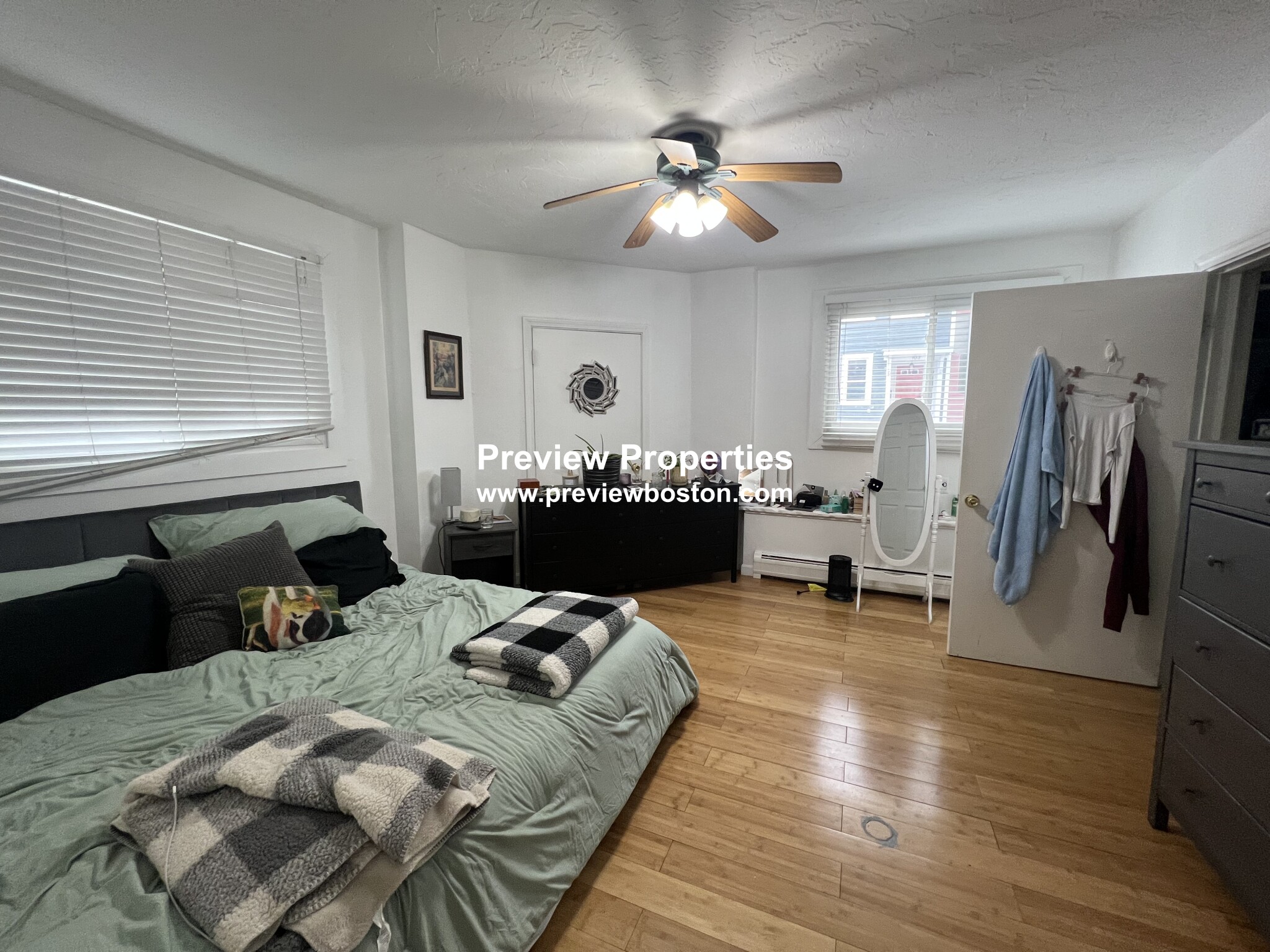 214 Maverick St, East Boston