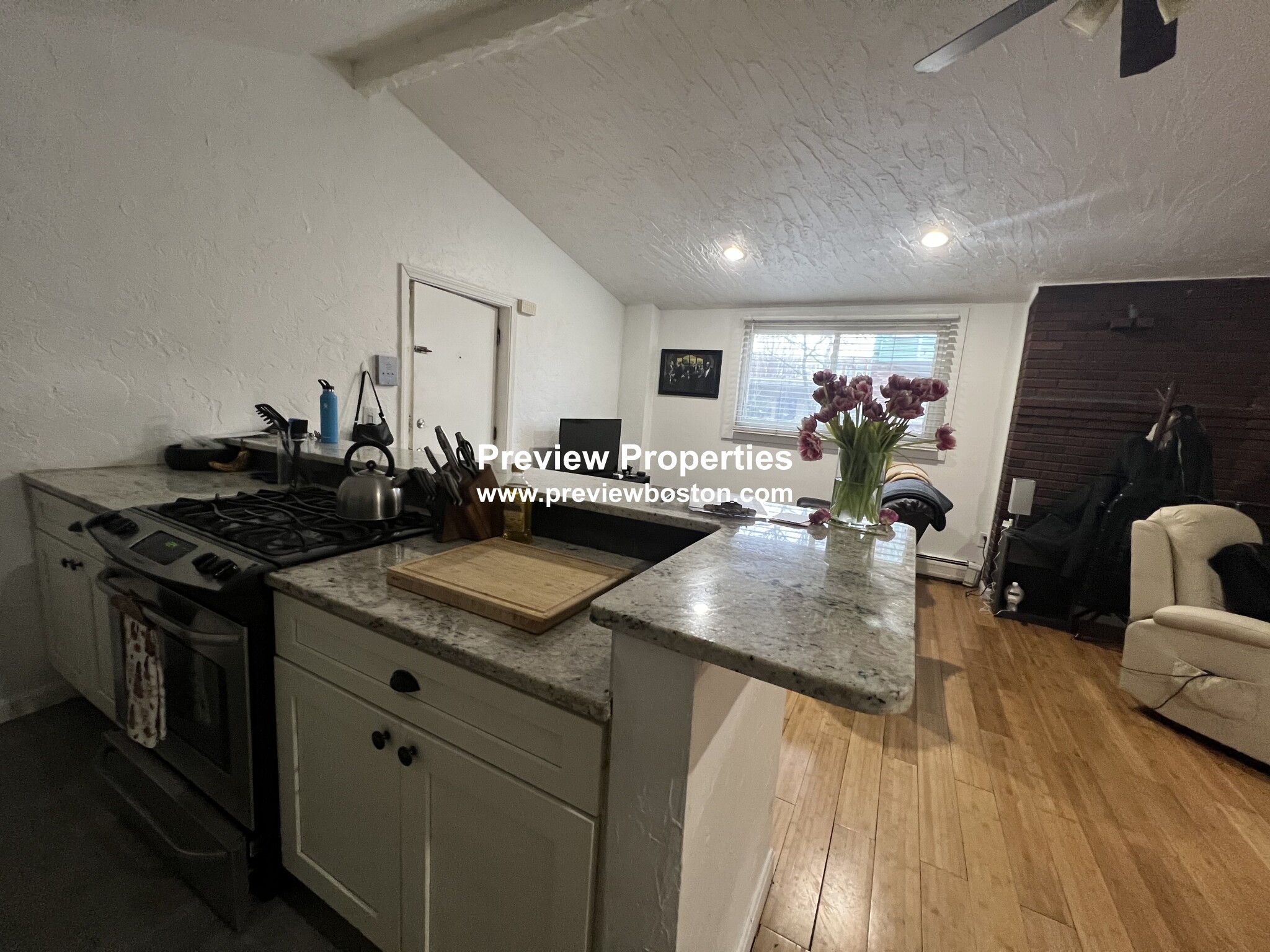 214 Maverick St, East Boston