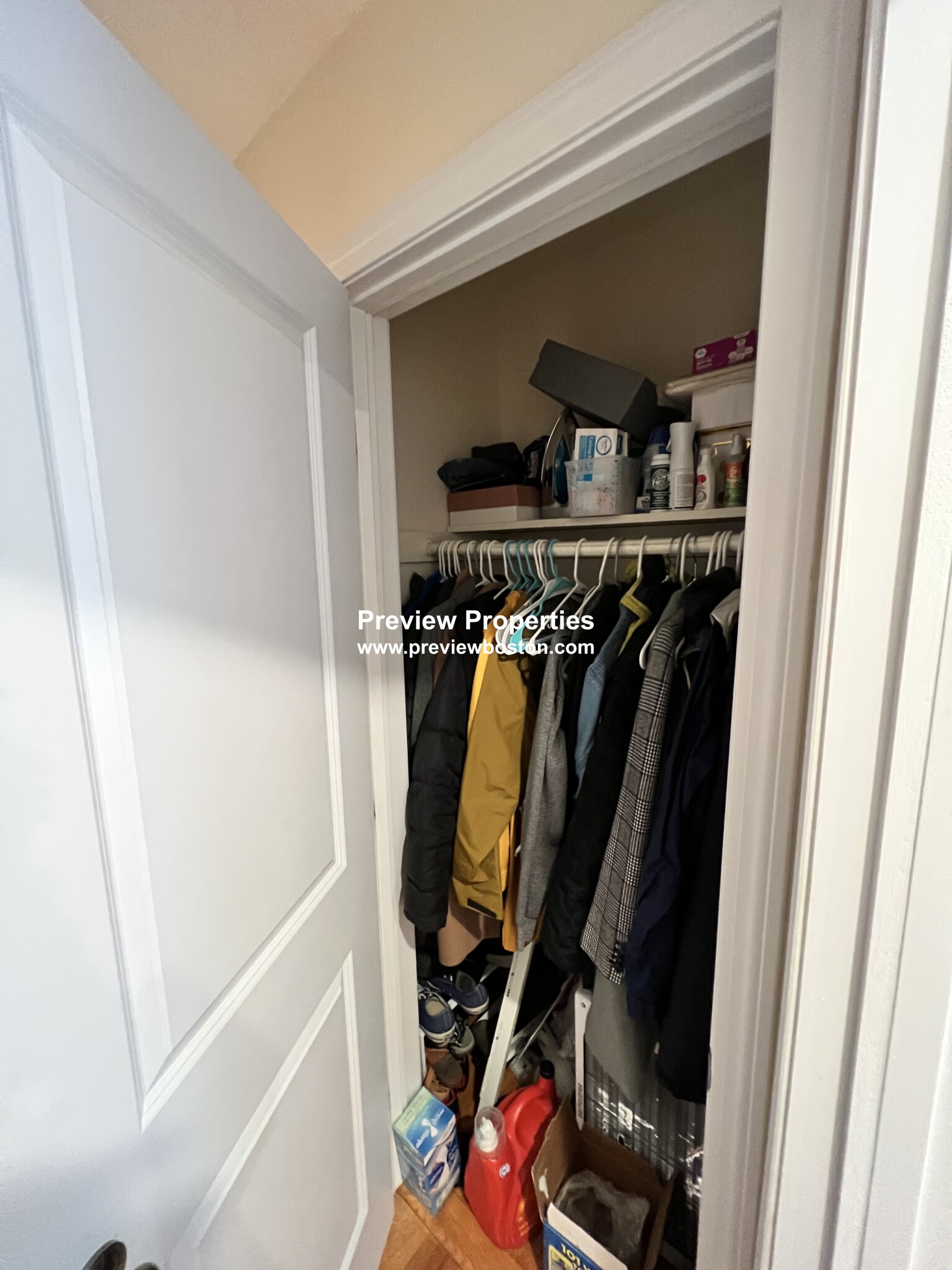 51 Cameron St, Brookline Hills