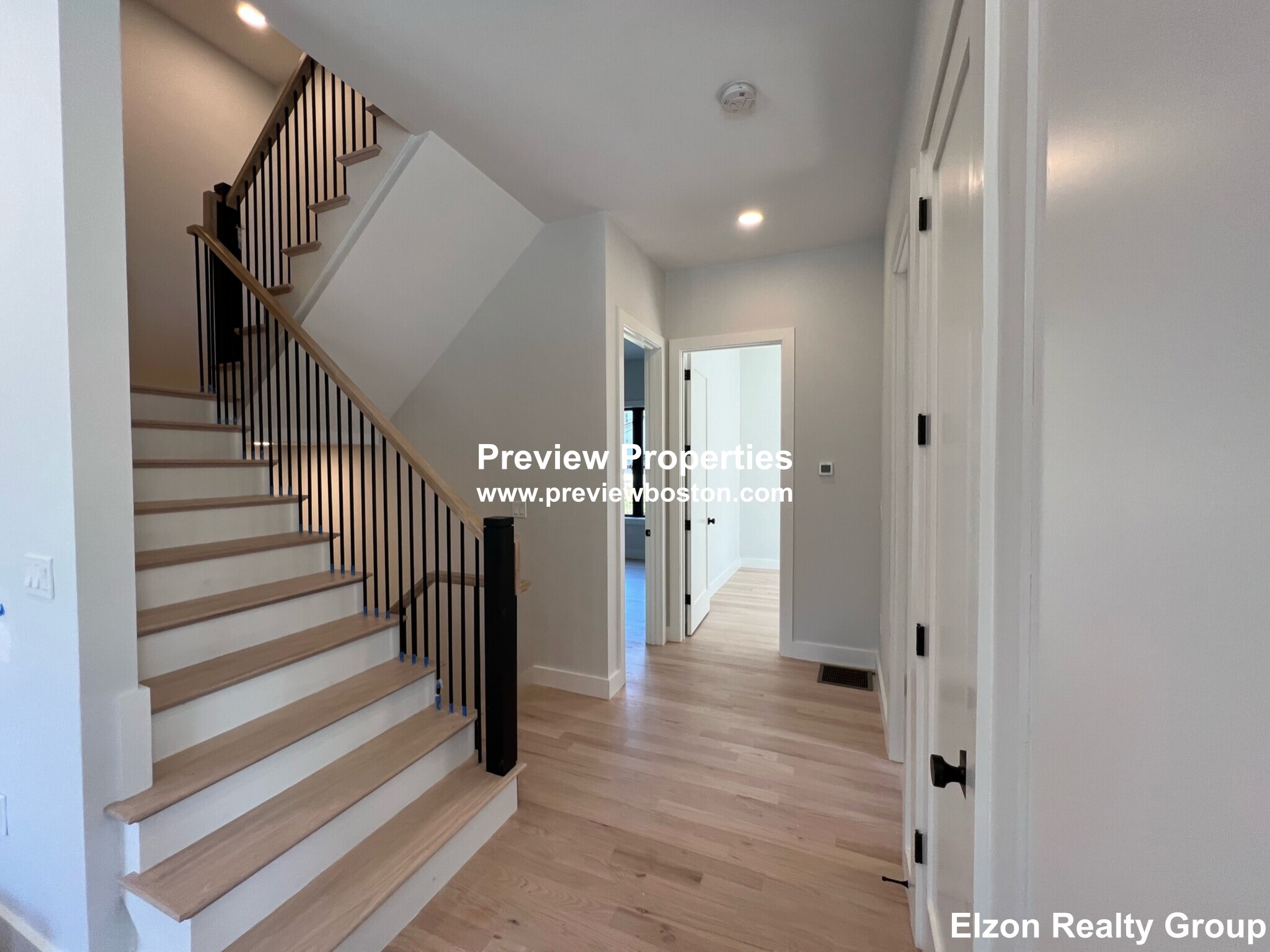 64 Lane Park, Brighton