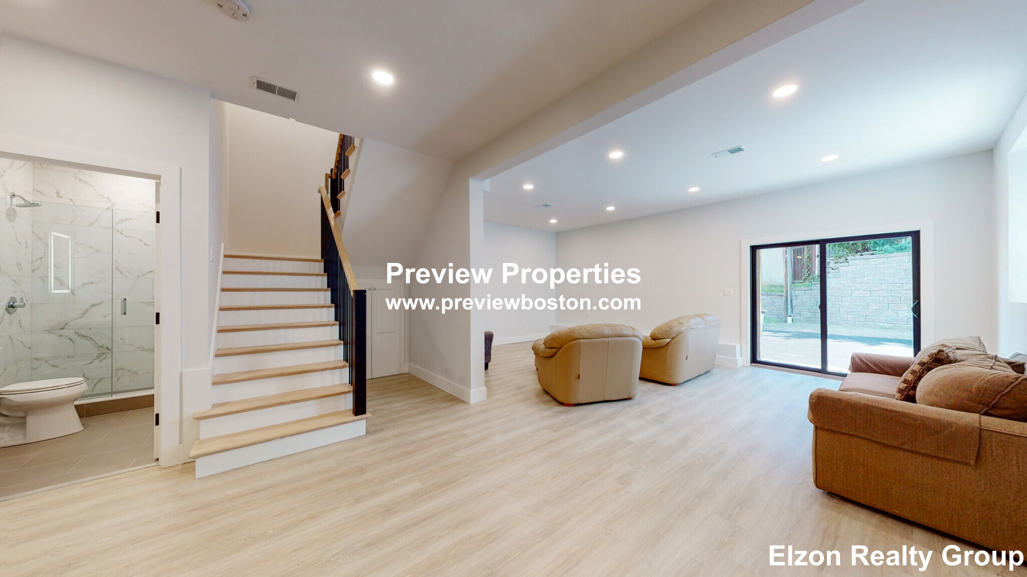 64 Lane Park, Brighton