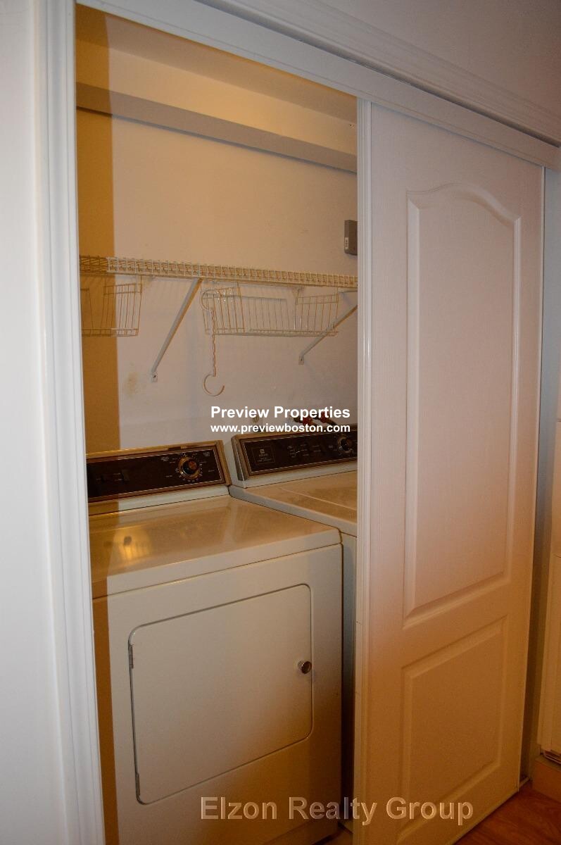 50 Undine Rd, Brighton