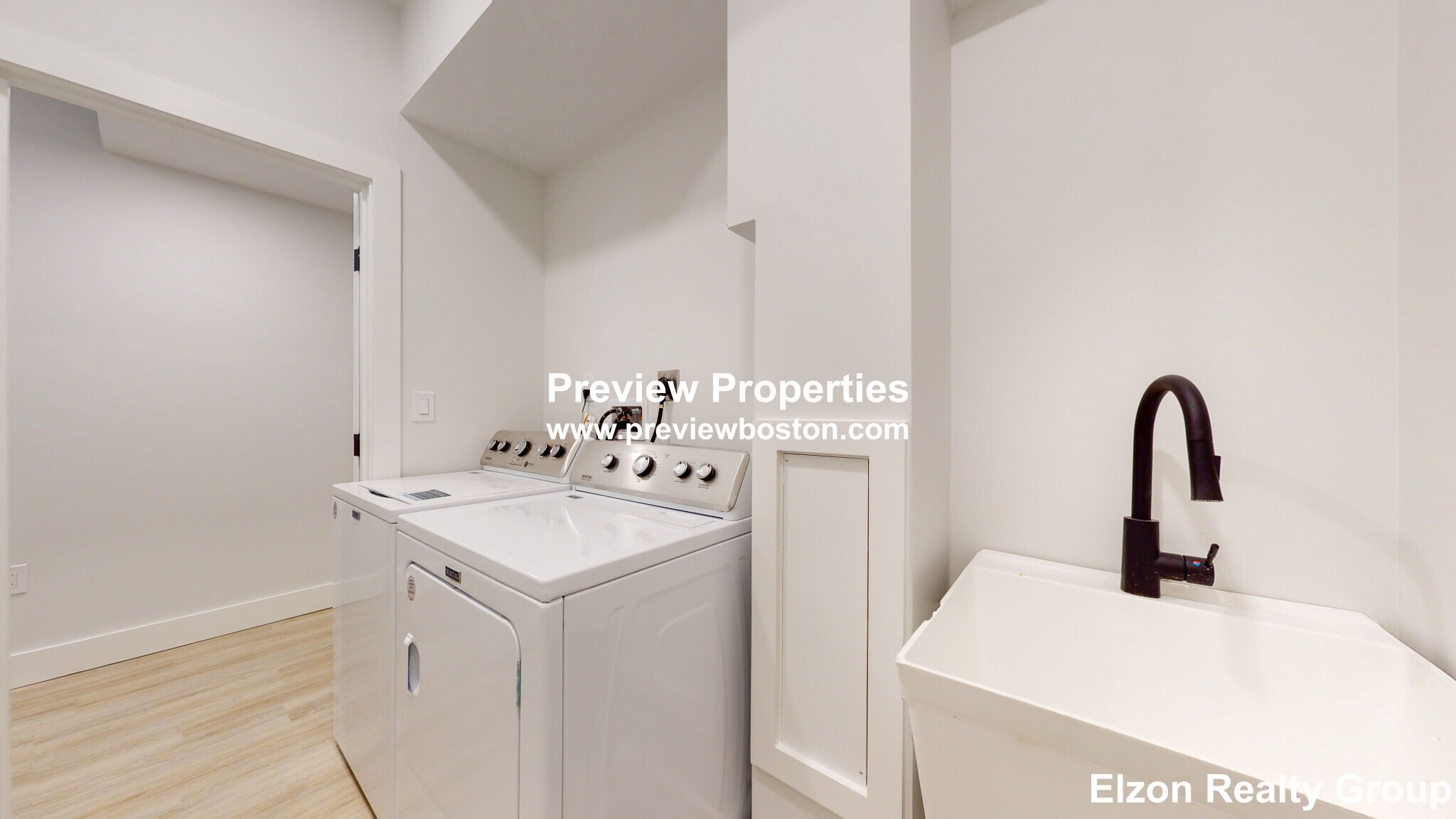 66 Lane Park, Brighton