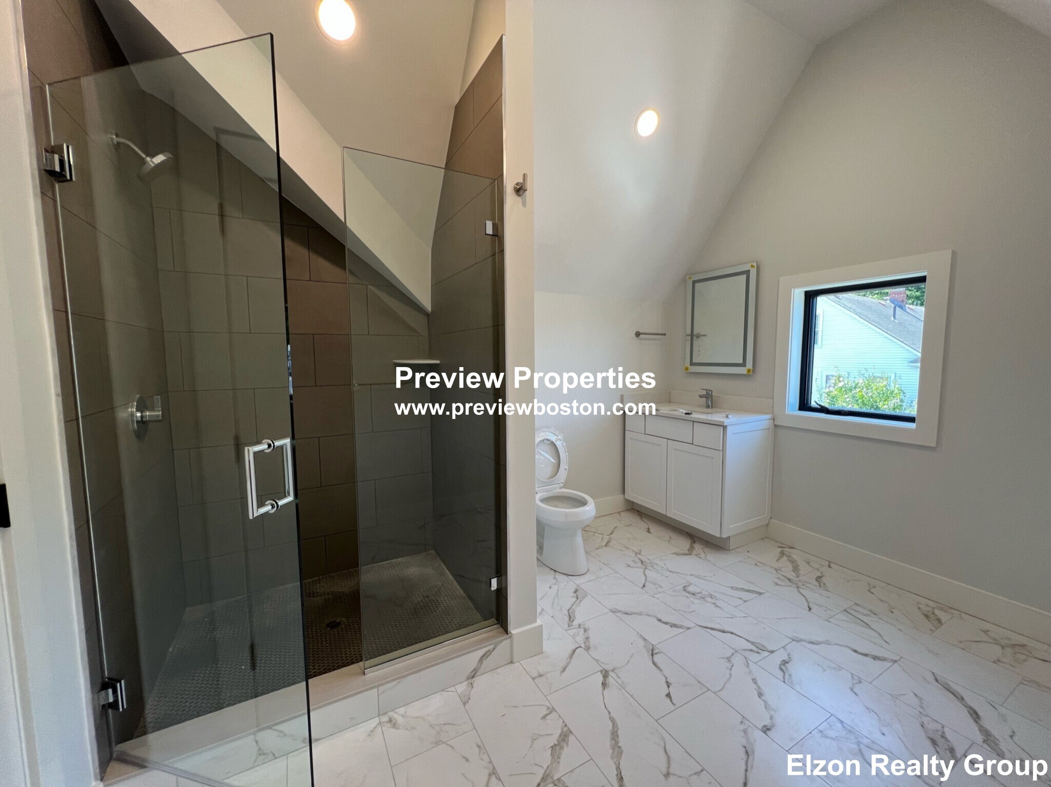 66 Lane Park, Brighton