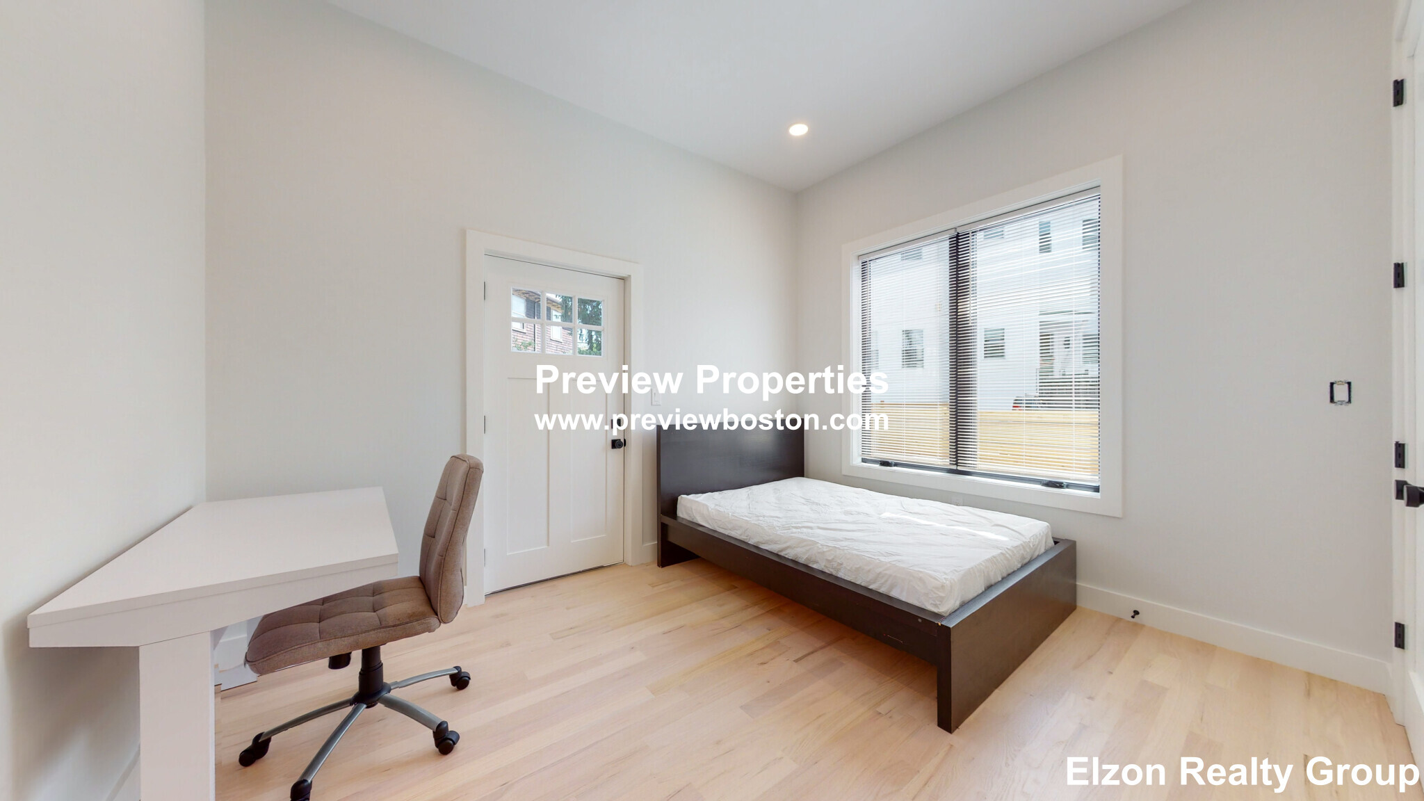 66 Lane Park, Brighton