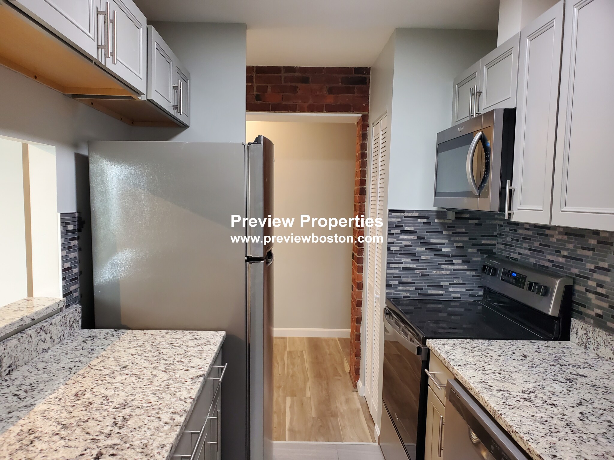 33 Brainerd Rd, Allston