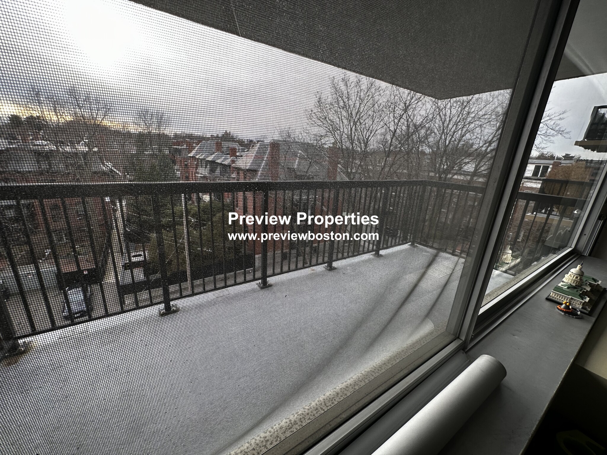 101 Monmouth St, Fenway