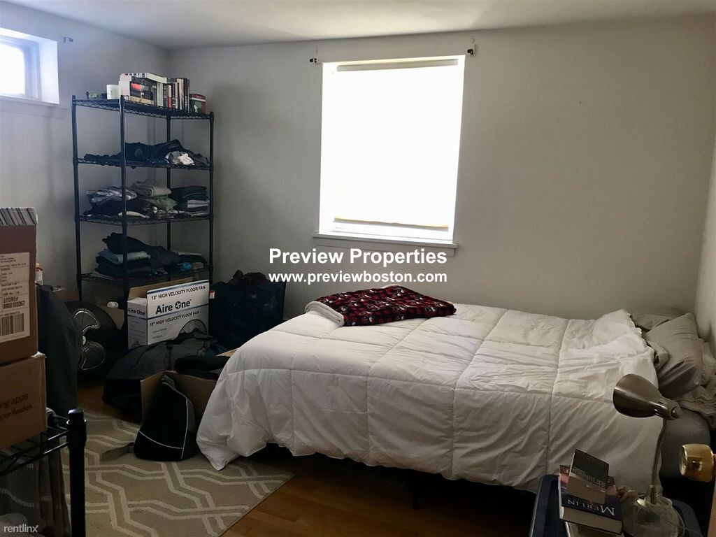 11 Commonwealth Ct, Brighton