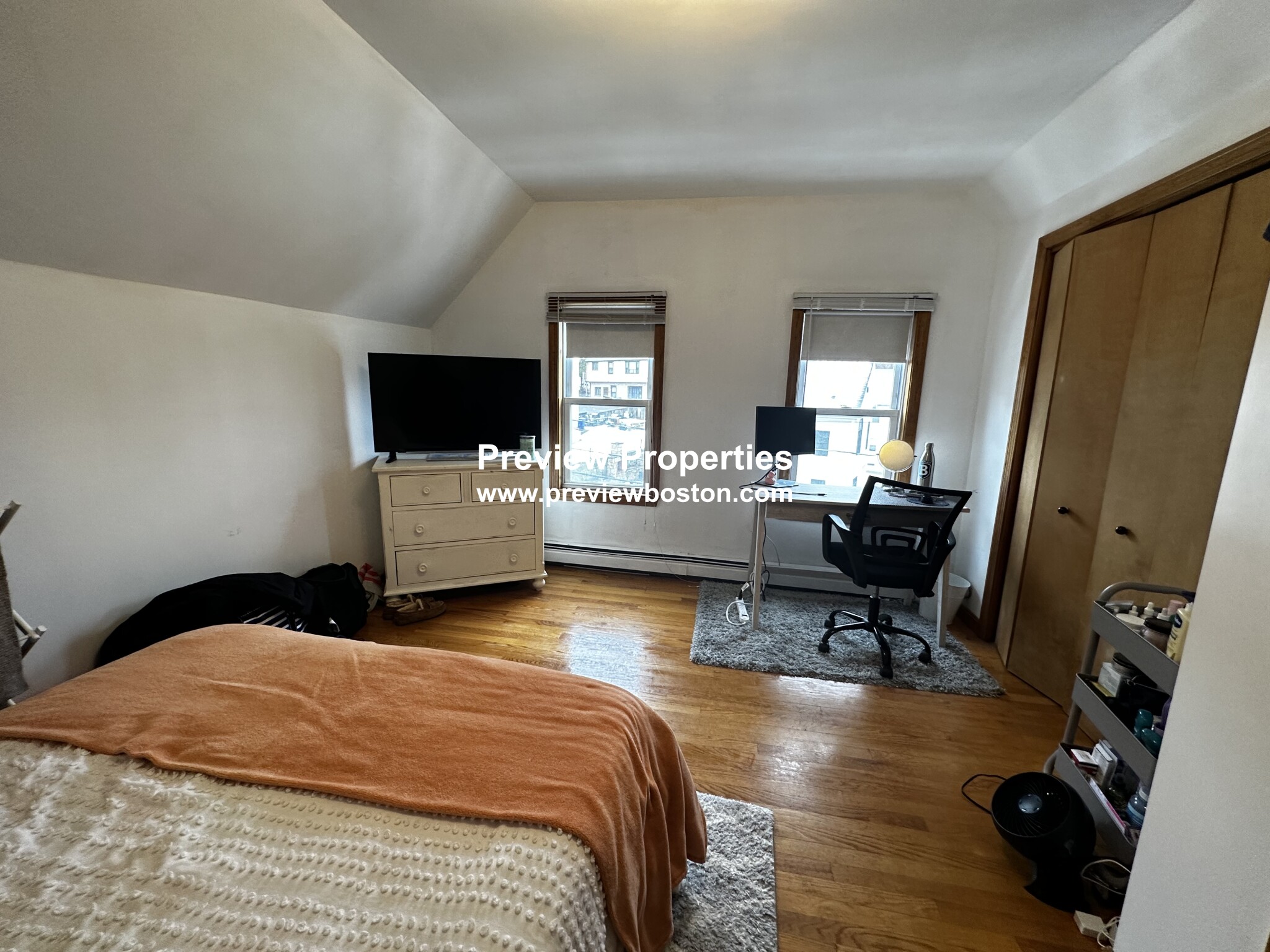 66 Brooks St, Brighton