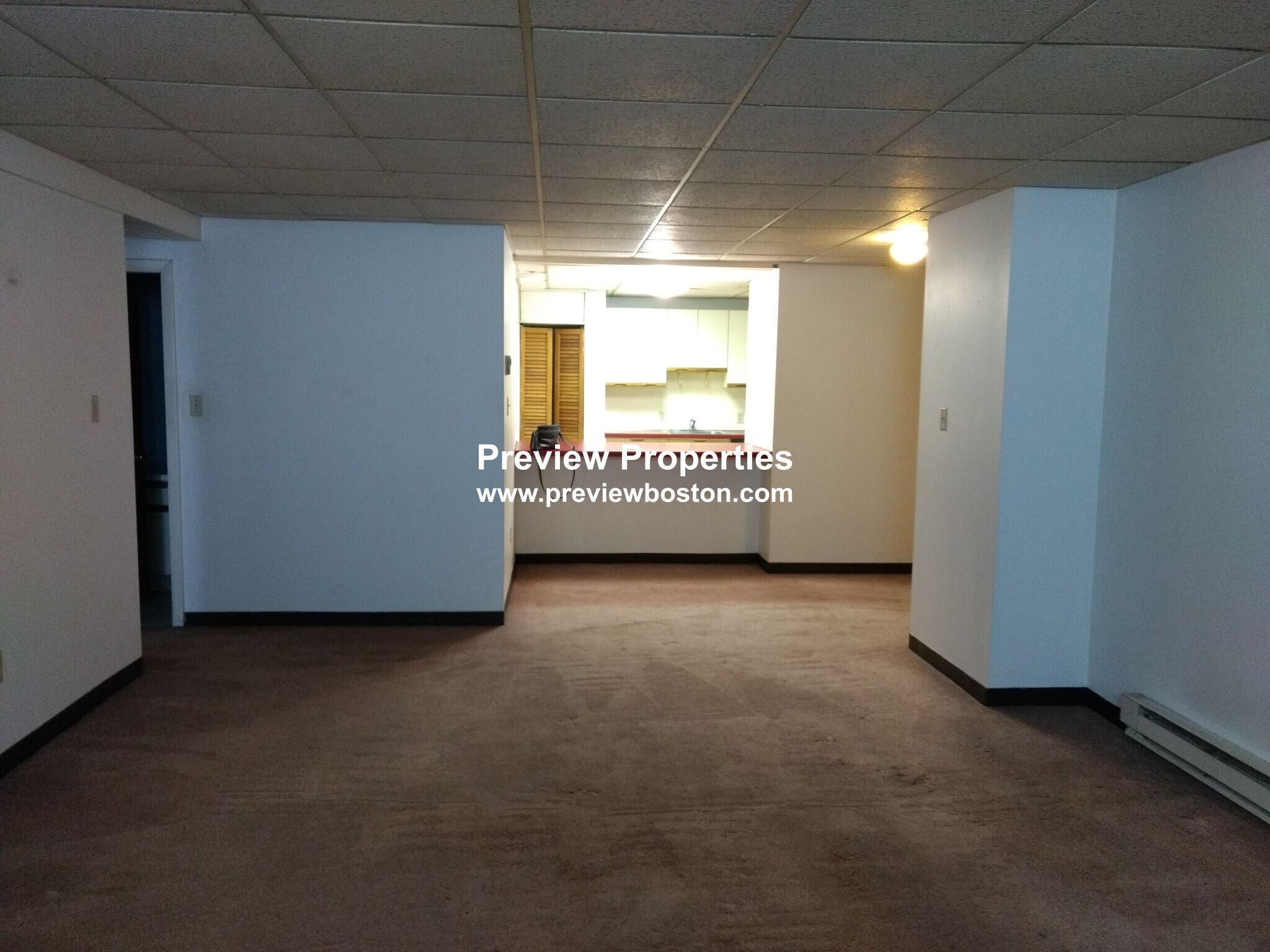 11 Stearns Rd, Brookline Hills