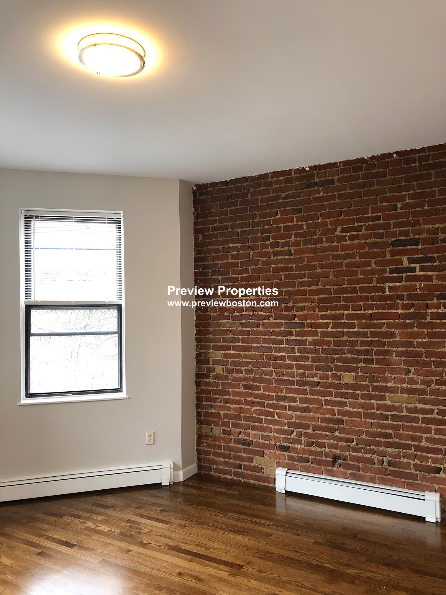 15 Stearns Rd, Brookline Hills