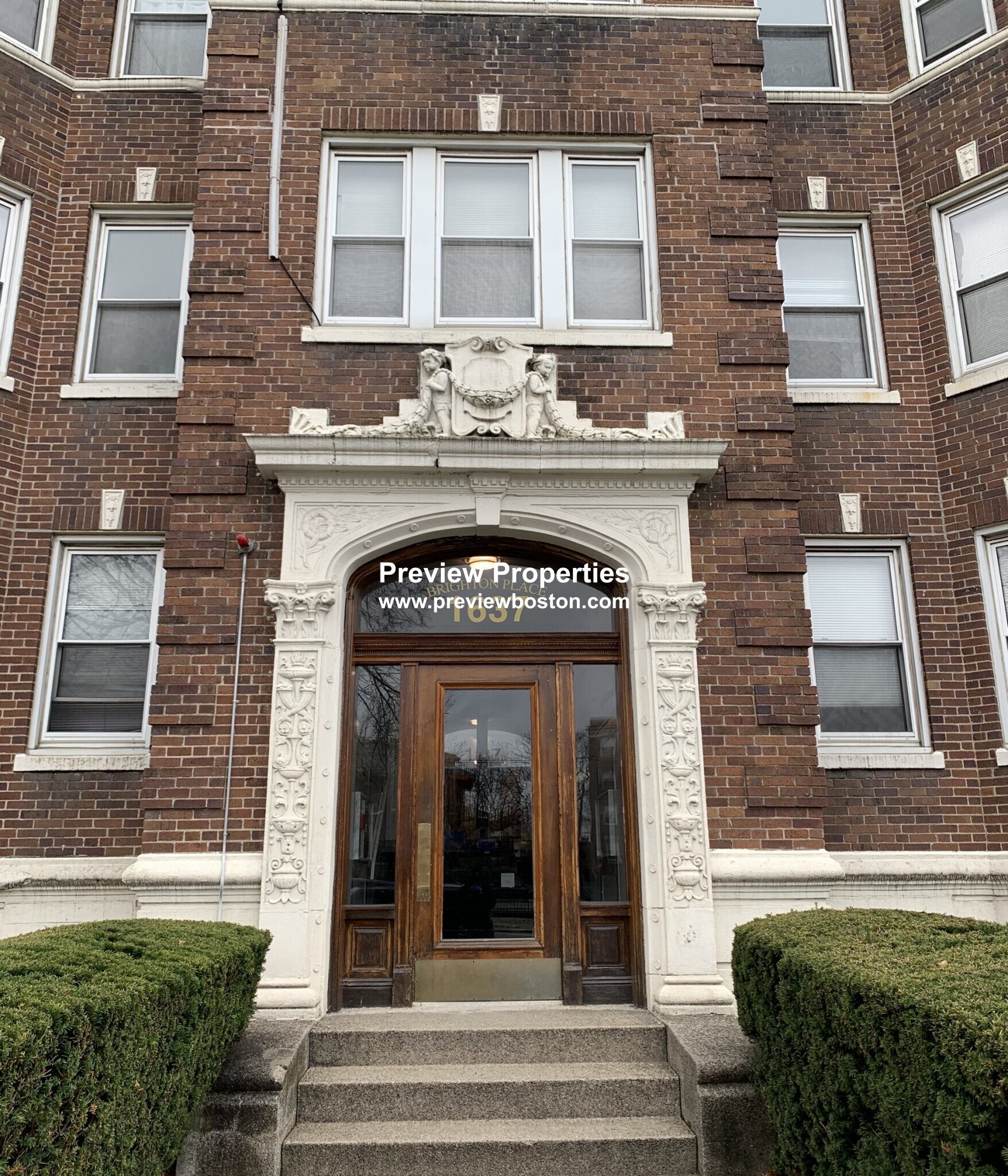 1637 Commonwealth Ave, Brighton