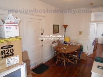 143 Strathmore Rd, Brighton