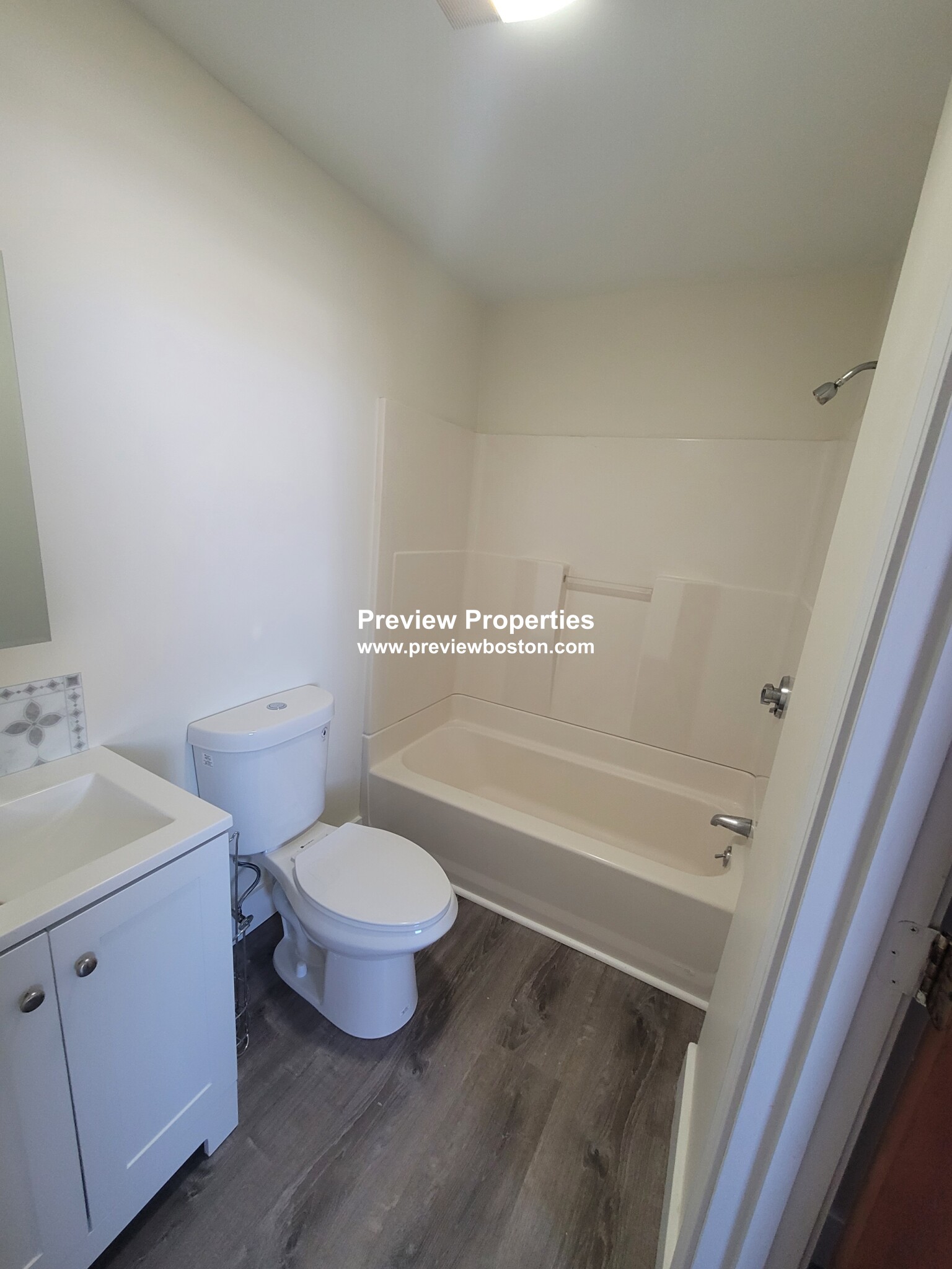 11 Highgate St, Allston