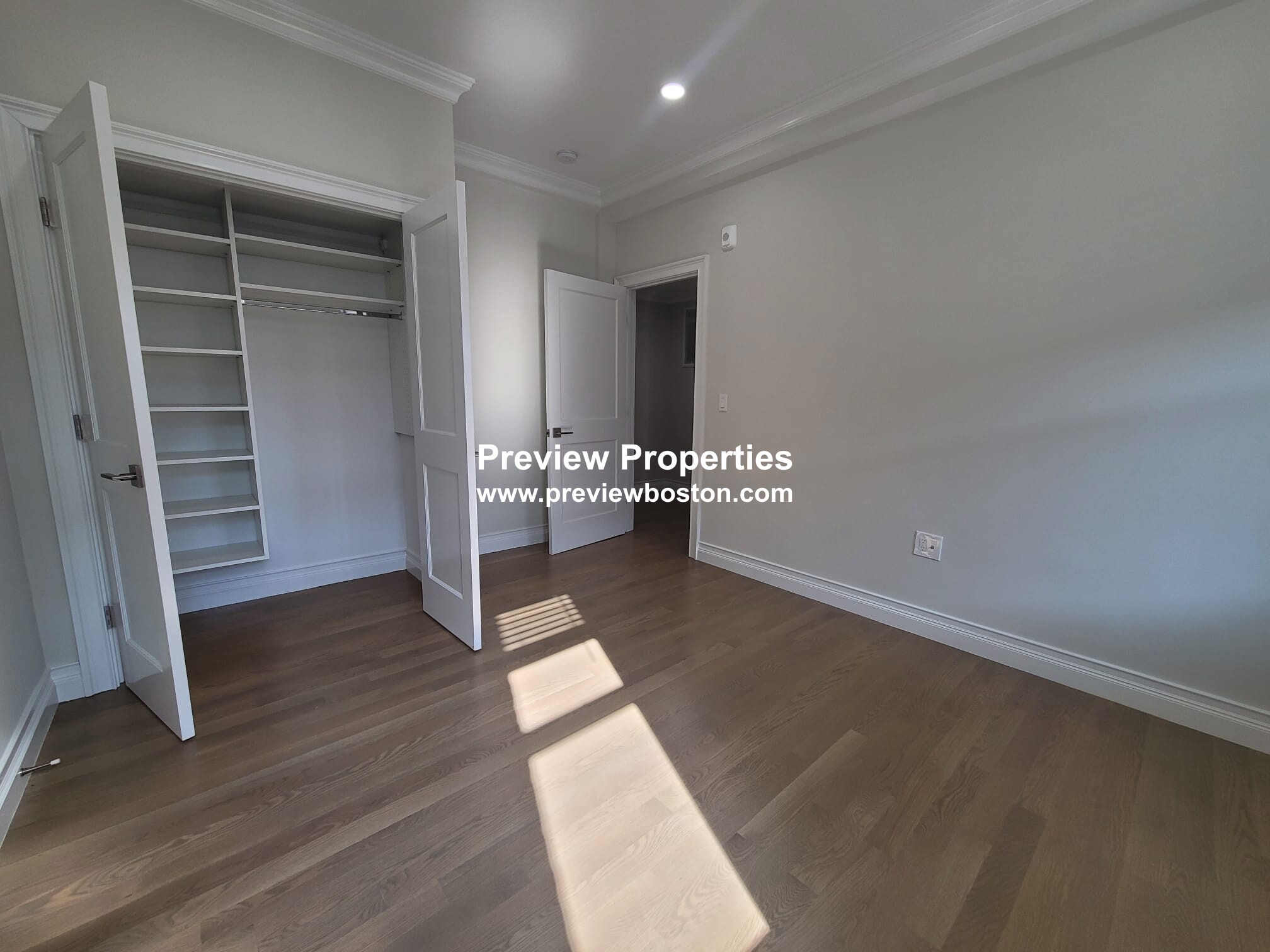 14 Mount Hood Rd, Brighton