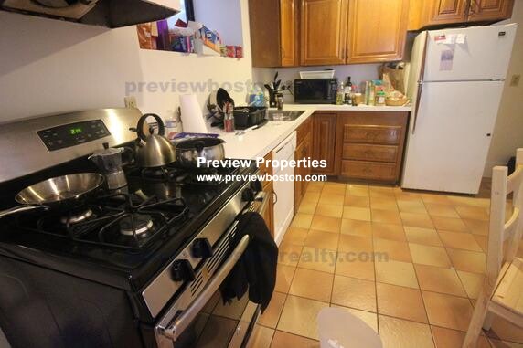 132 Chiswick Rd, Brighton