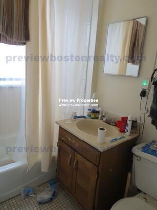 317 Summit Ave, Brighton