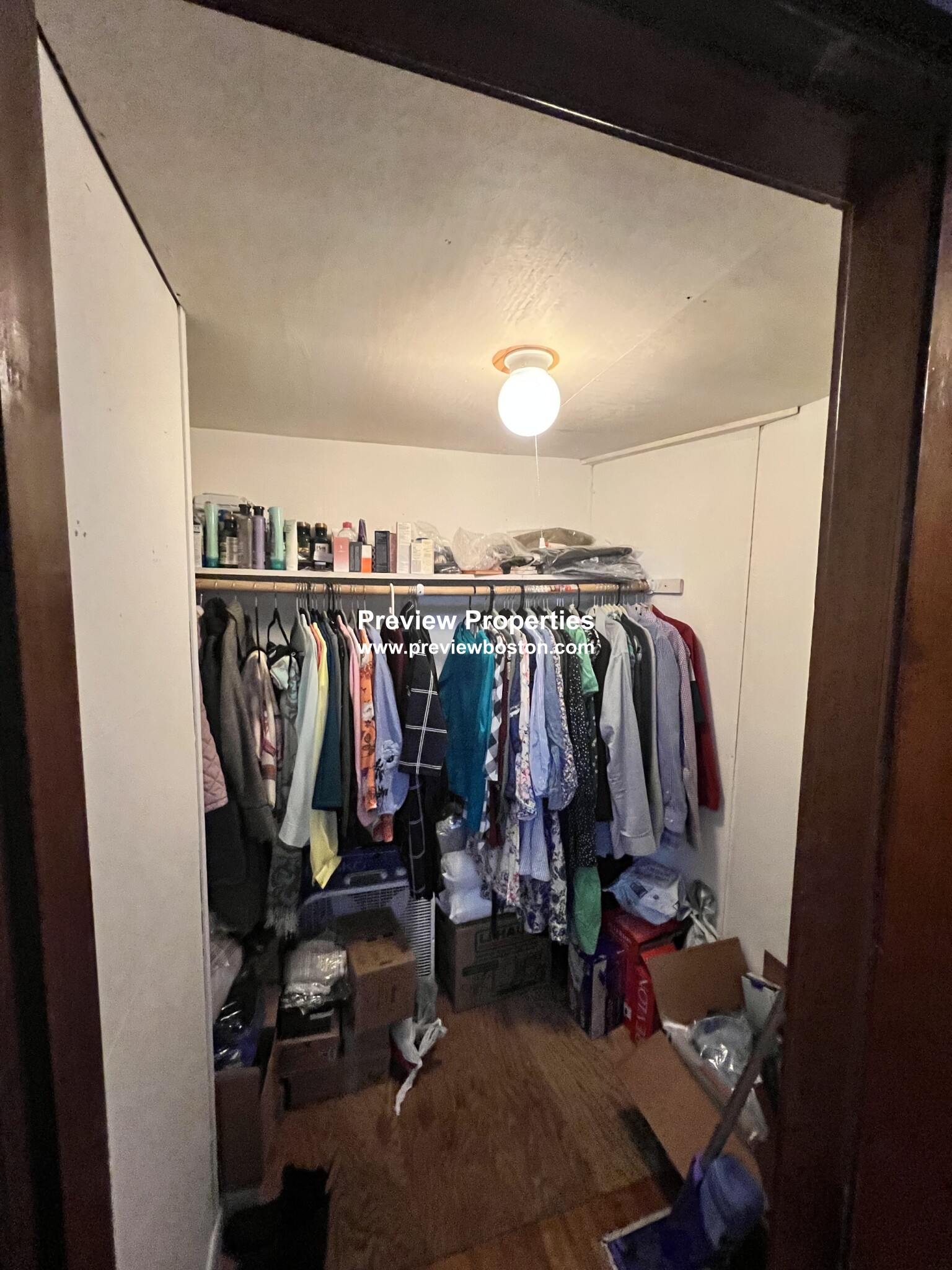 258 Chestnut Hill Ave, Brighton