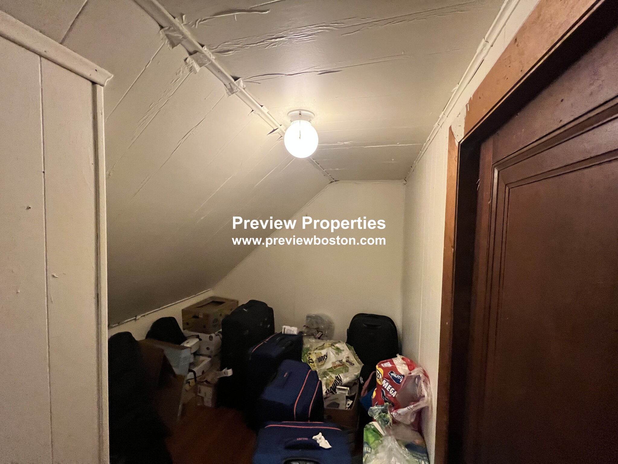 258 Chestnut Hill Ave, Brighton