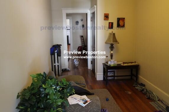 95 Coolidge St, Brighton