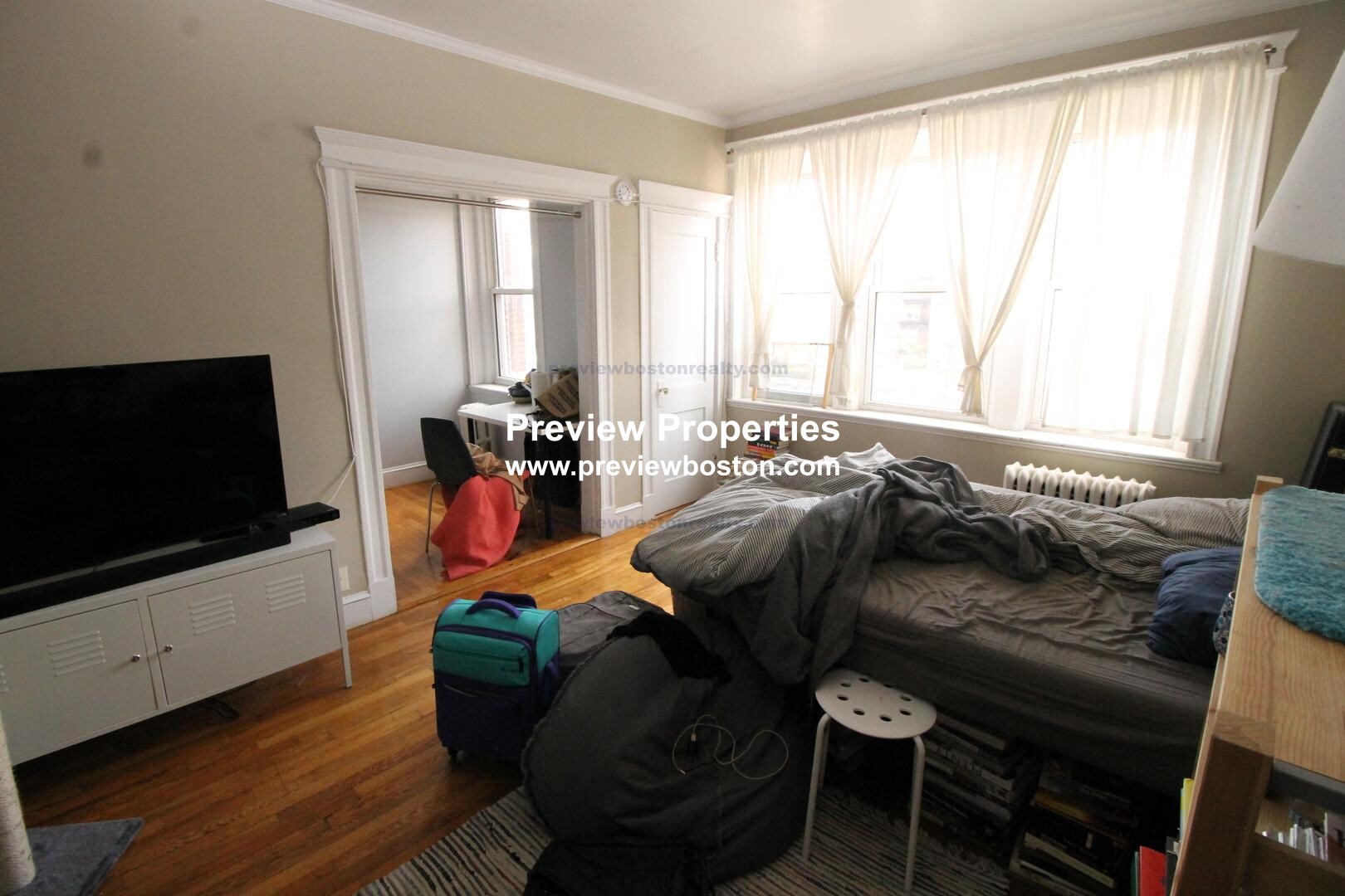 1637 Commonwealth Ave, Brighton