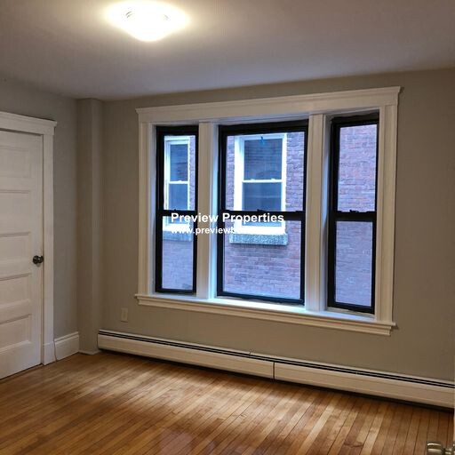 9 Upland Rd, Porter Square