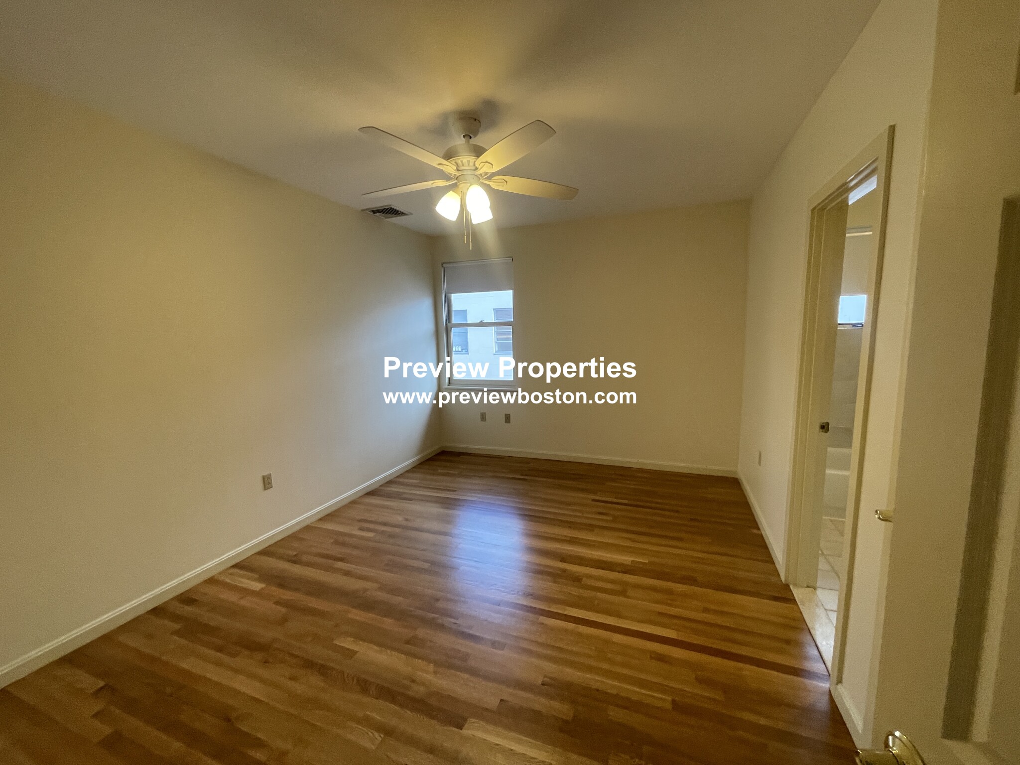 31 Channing St, Newton