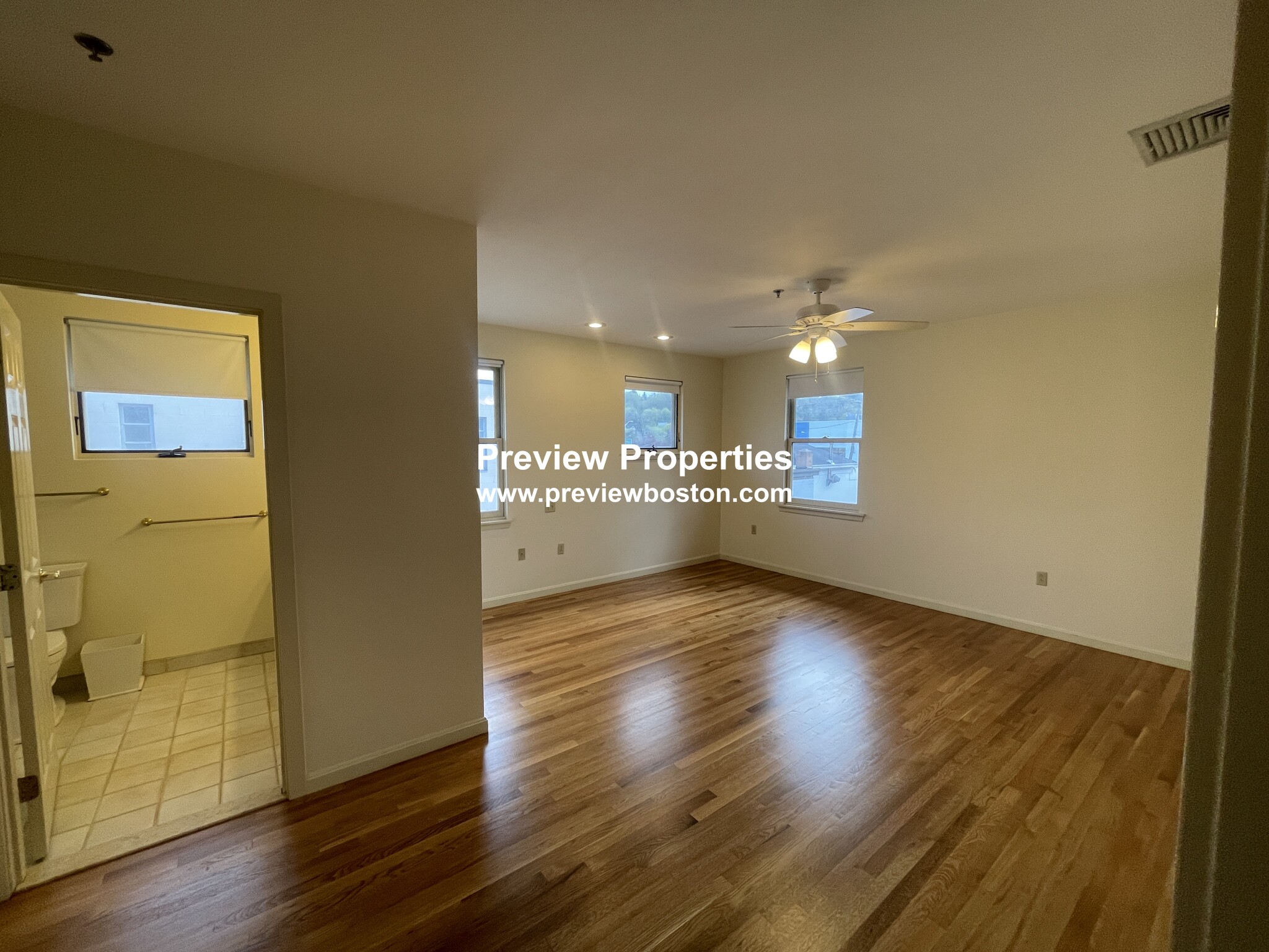 31 Channing St, Newton