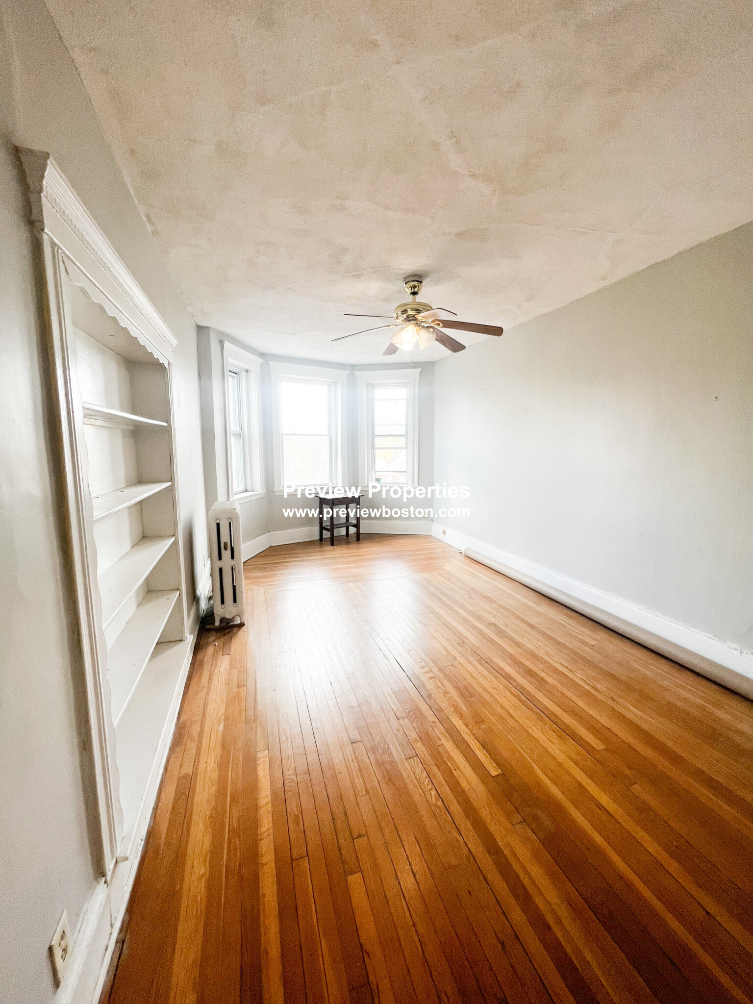 1868 Commonwealth Ave, Brighton