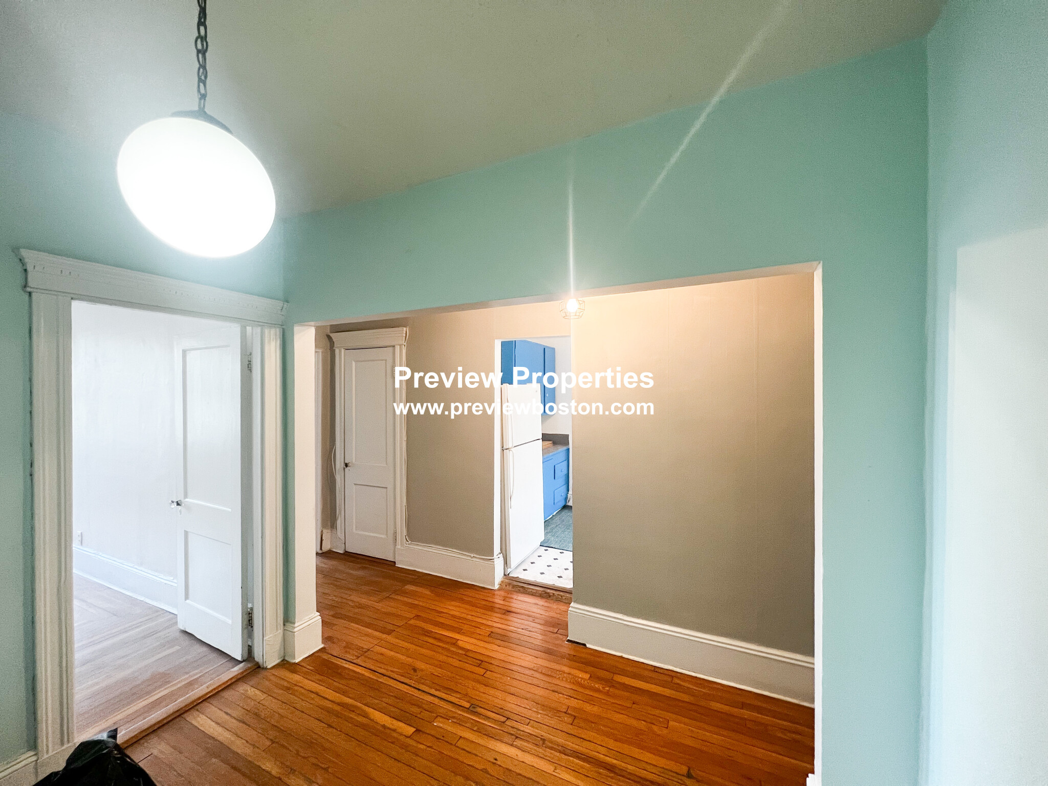 1868 Commonwealth Ave, Brighton