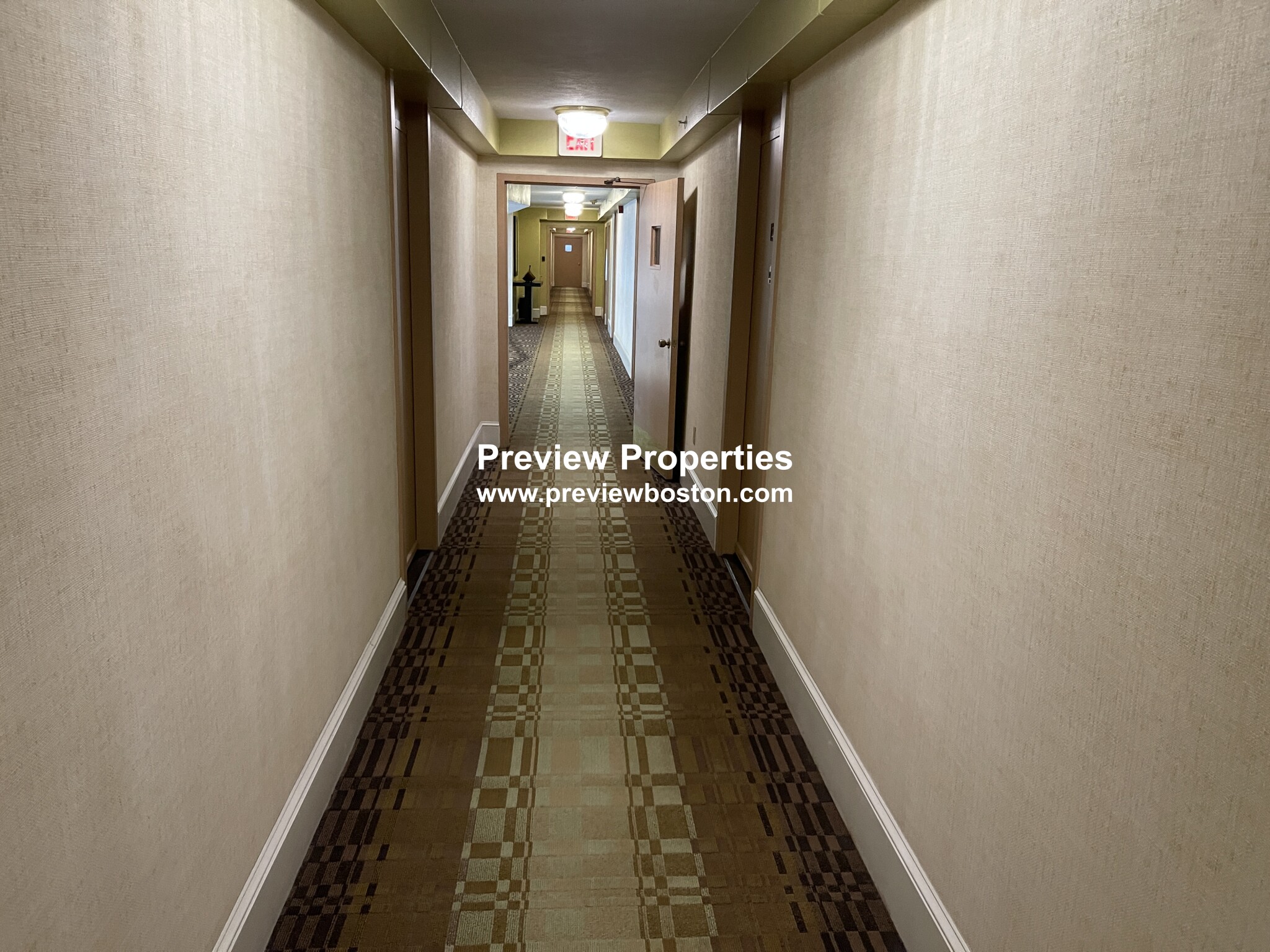 101 Monmouth St, Longwood