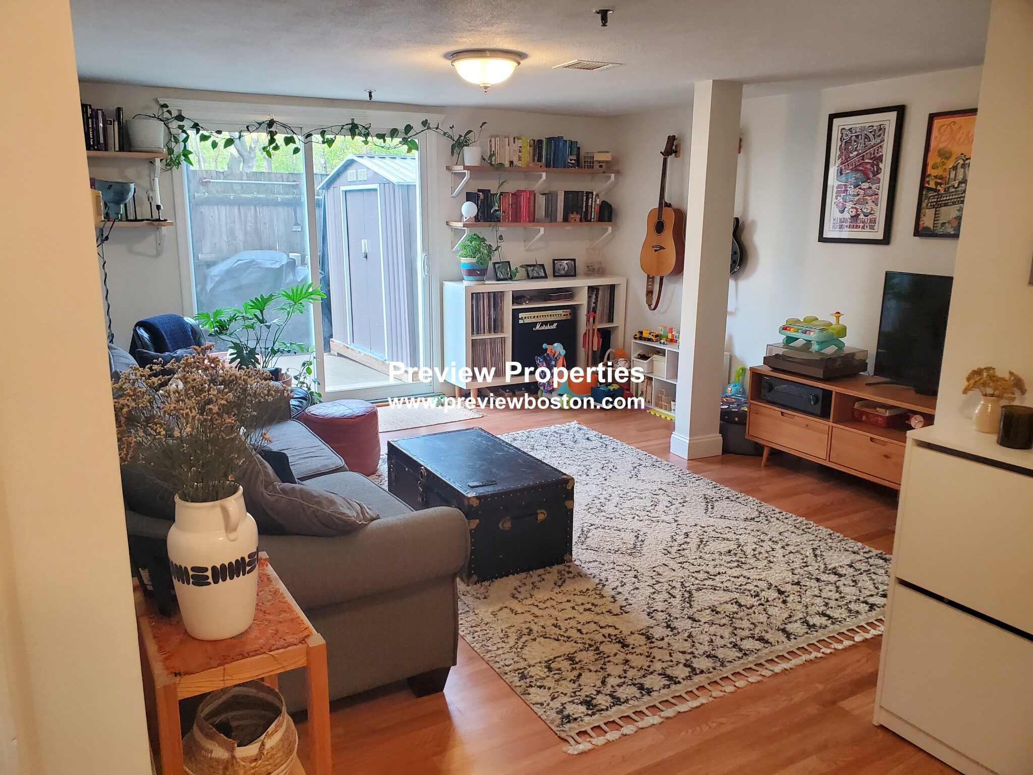 1423 Commonwealth Ave, Brighton