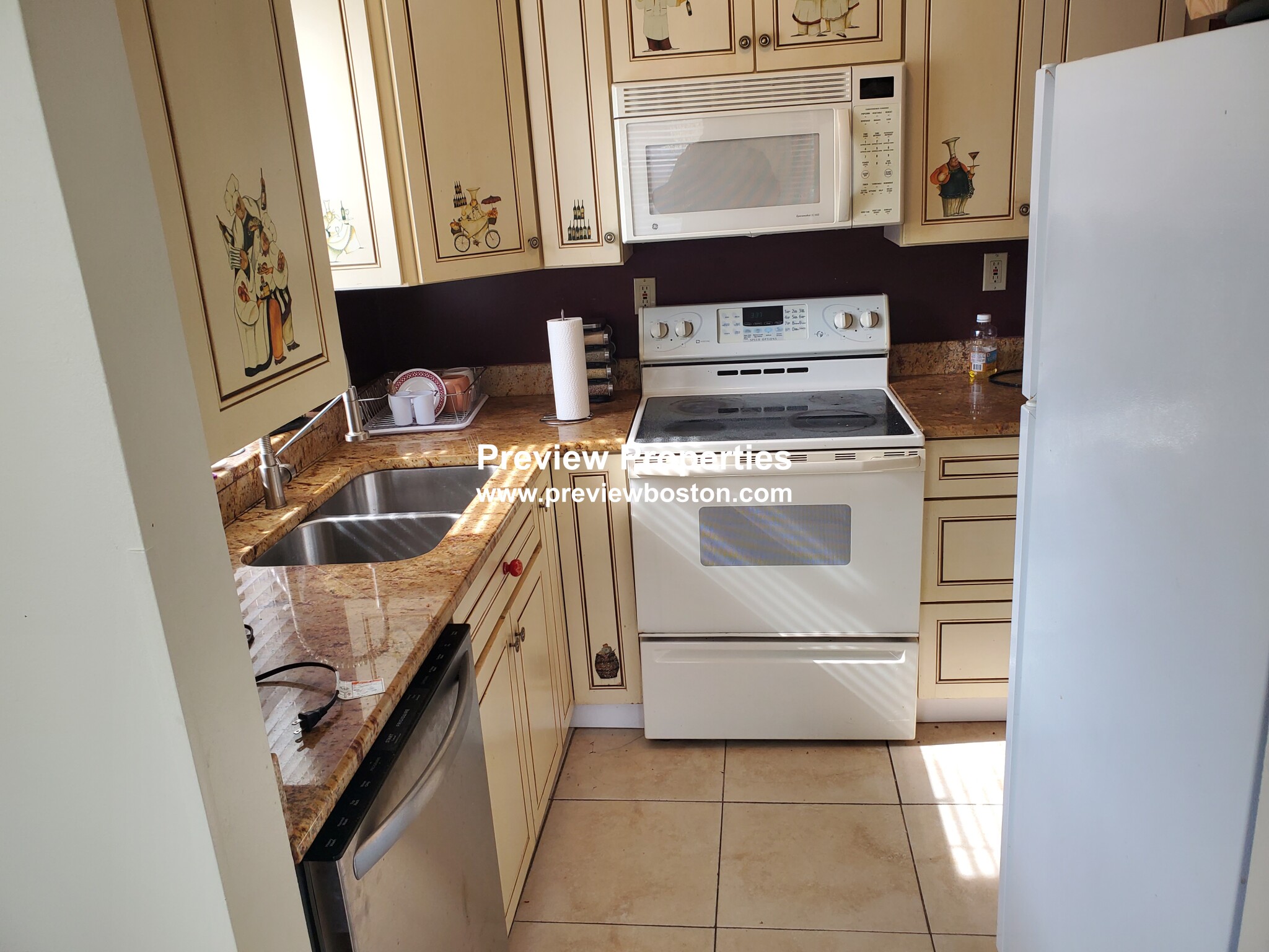 1427 Commonwealth Ave, Allston