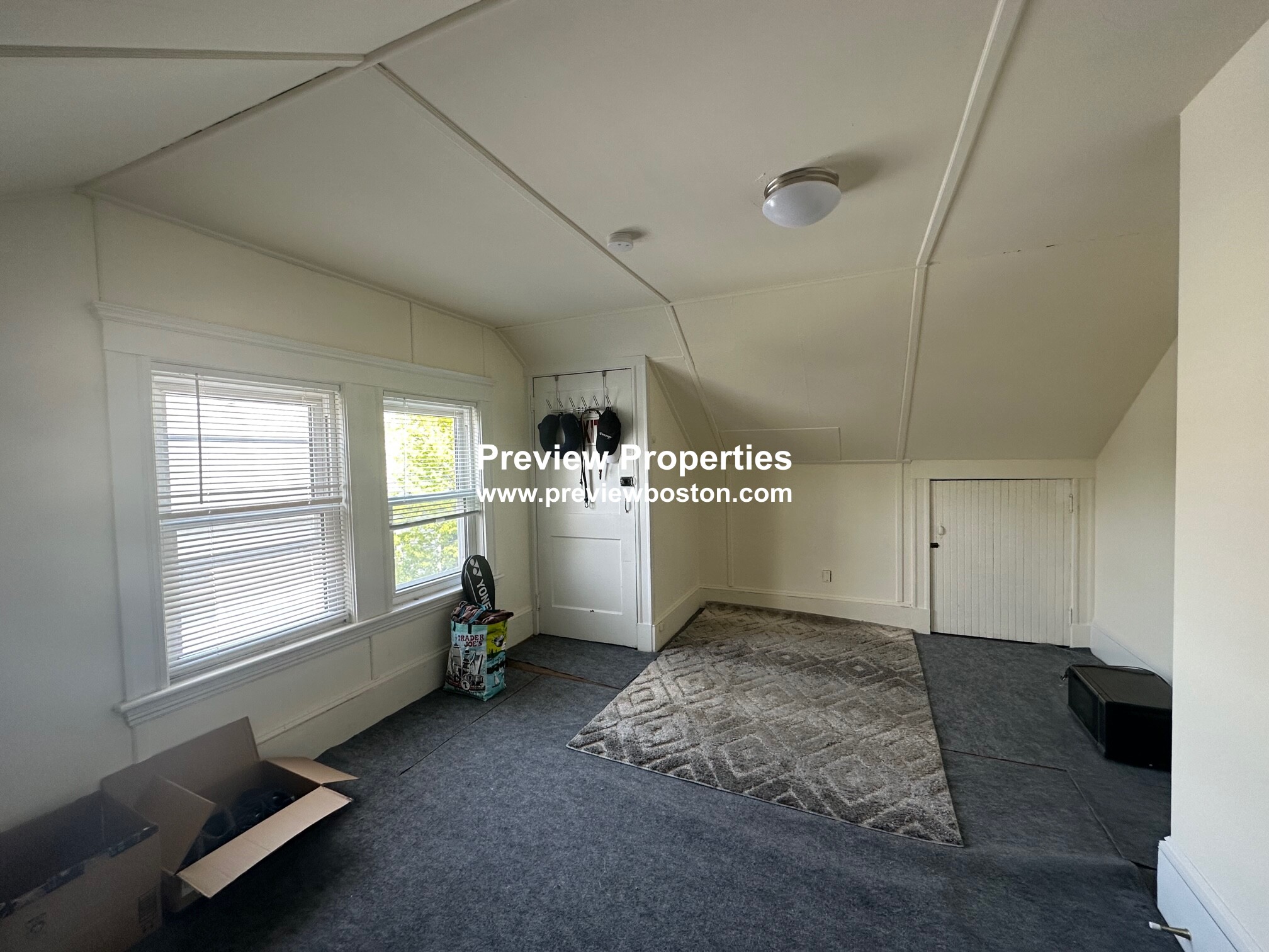 41 Hunnewell Ave, Brighton