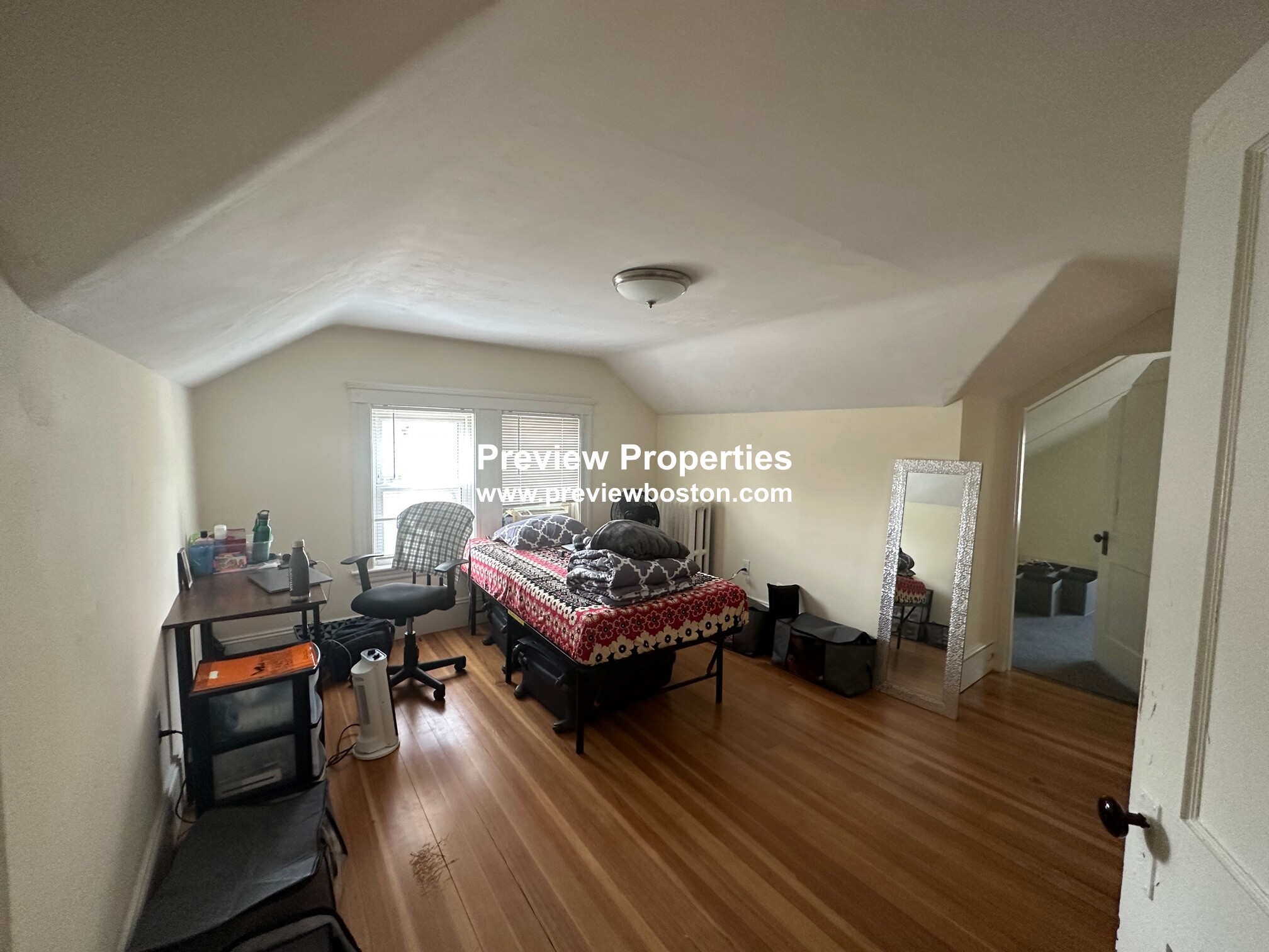 41 Hunnewell Ave, Brighton