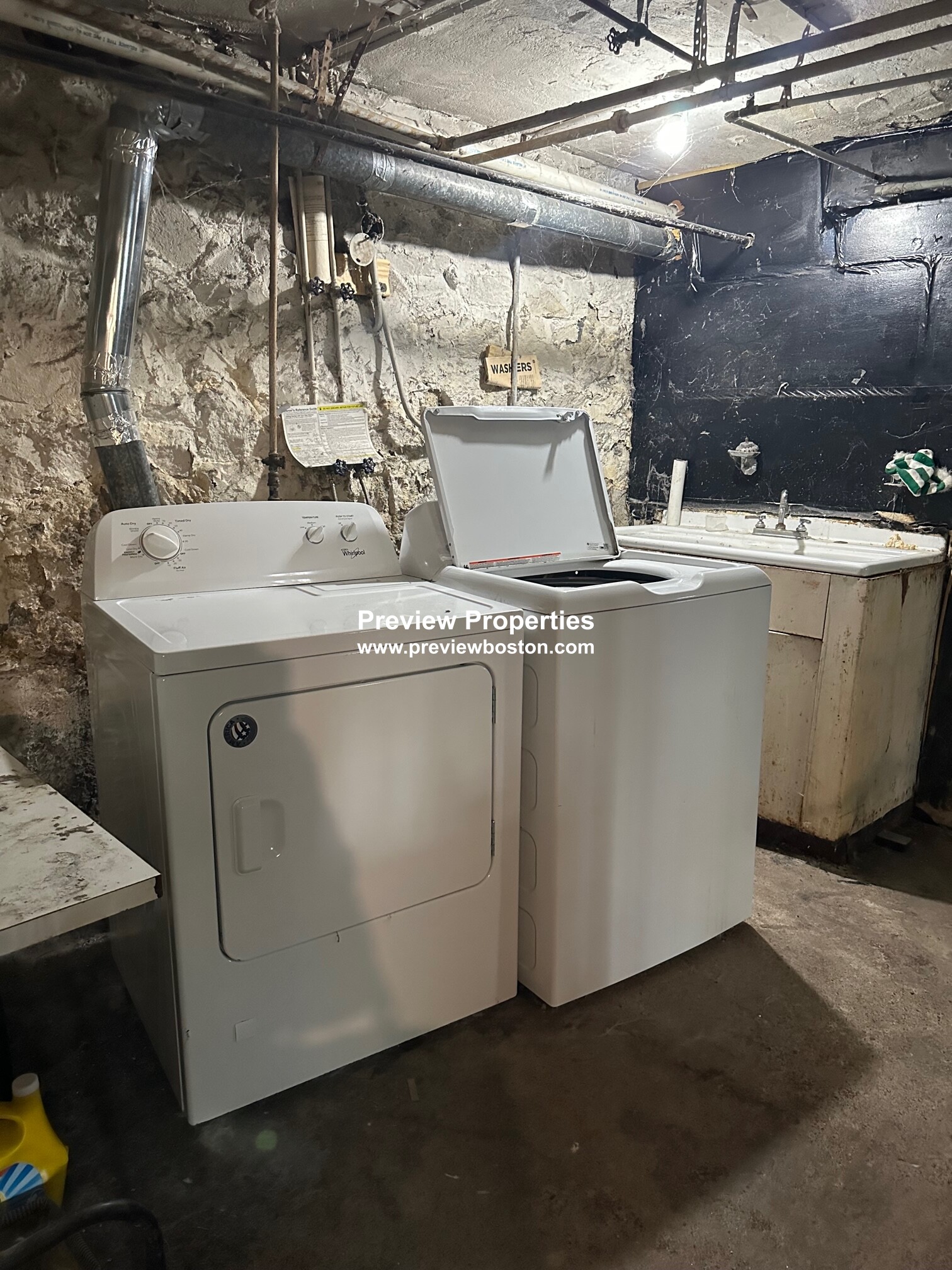 41 Hunnewell Ave, Brighton