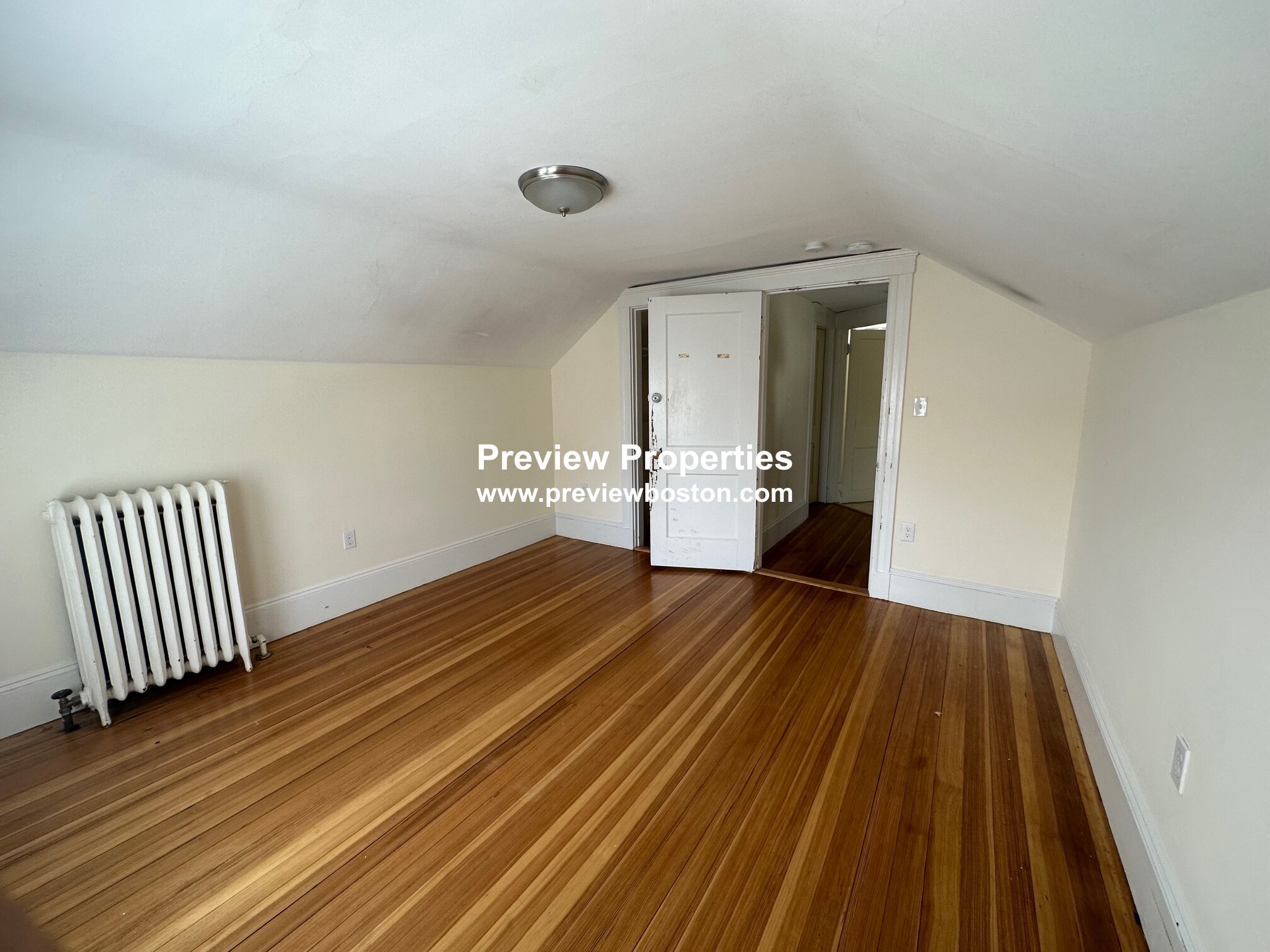 41 Hunnewell Ave, Brighton