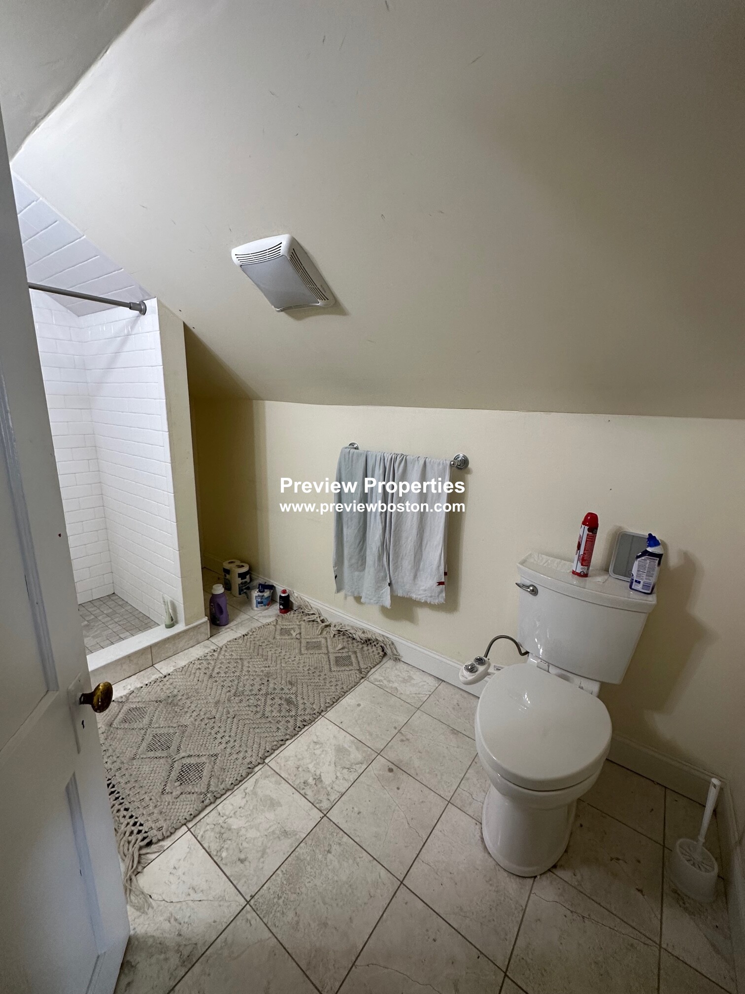 41 Hunnewell Ave, Brighton