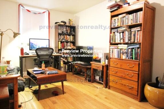 212 Allston St, Brighton