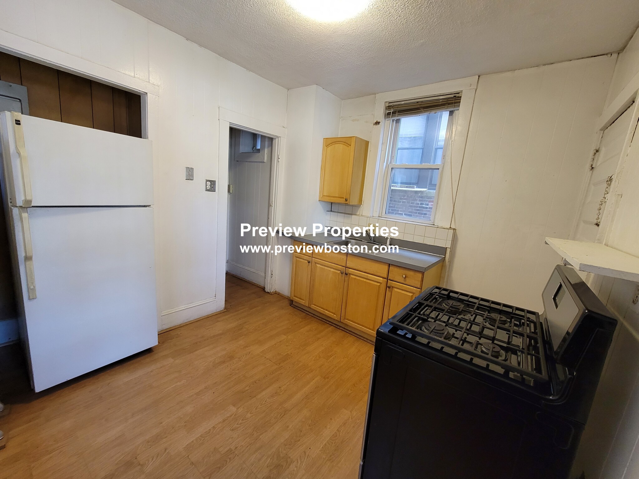 1377 Commonwealth Ave, Allston