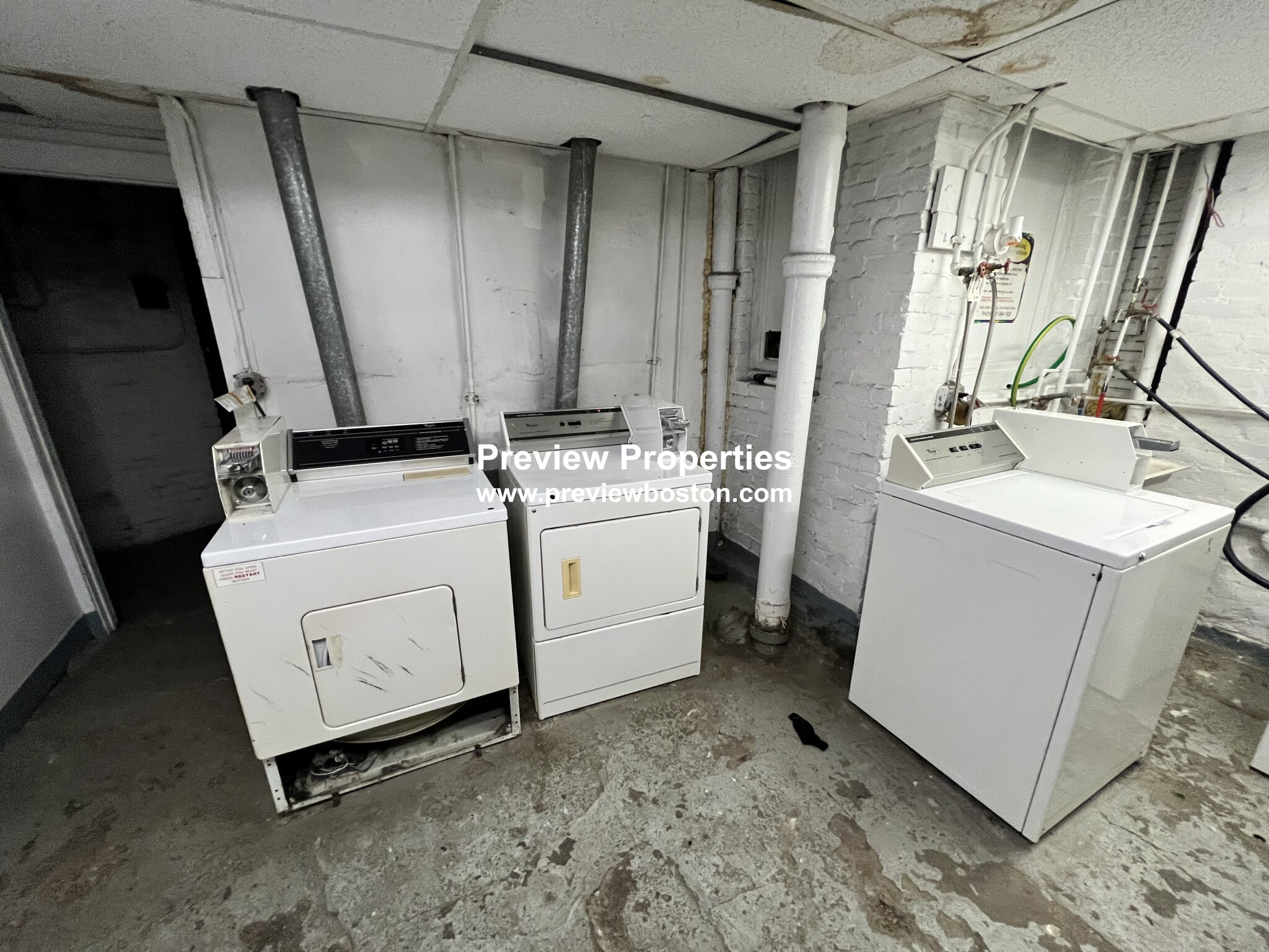 1269 Commonwealth Ave, Brighton