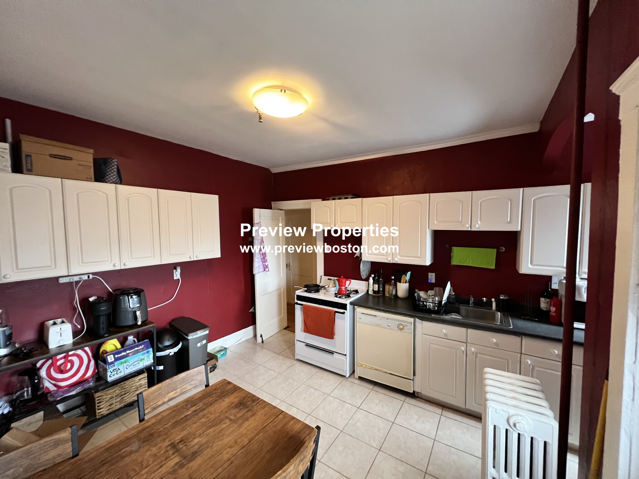 1269 Commonwealth Ave, Brighton