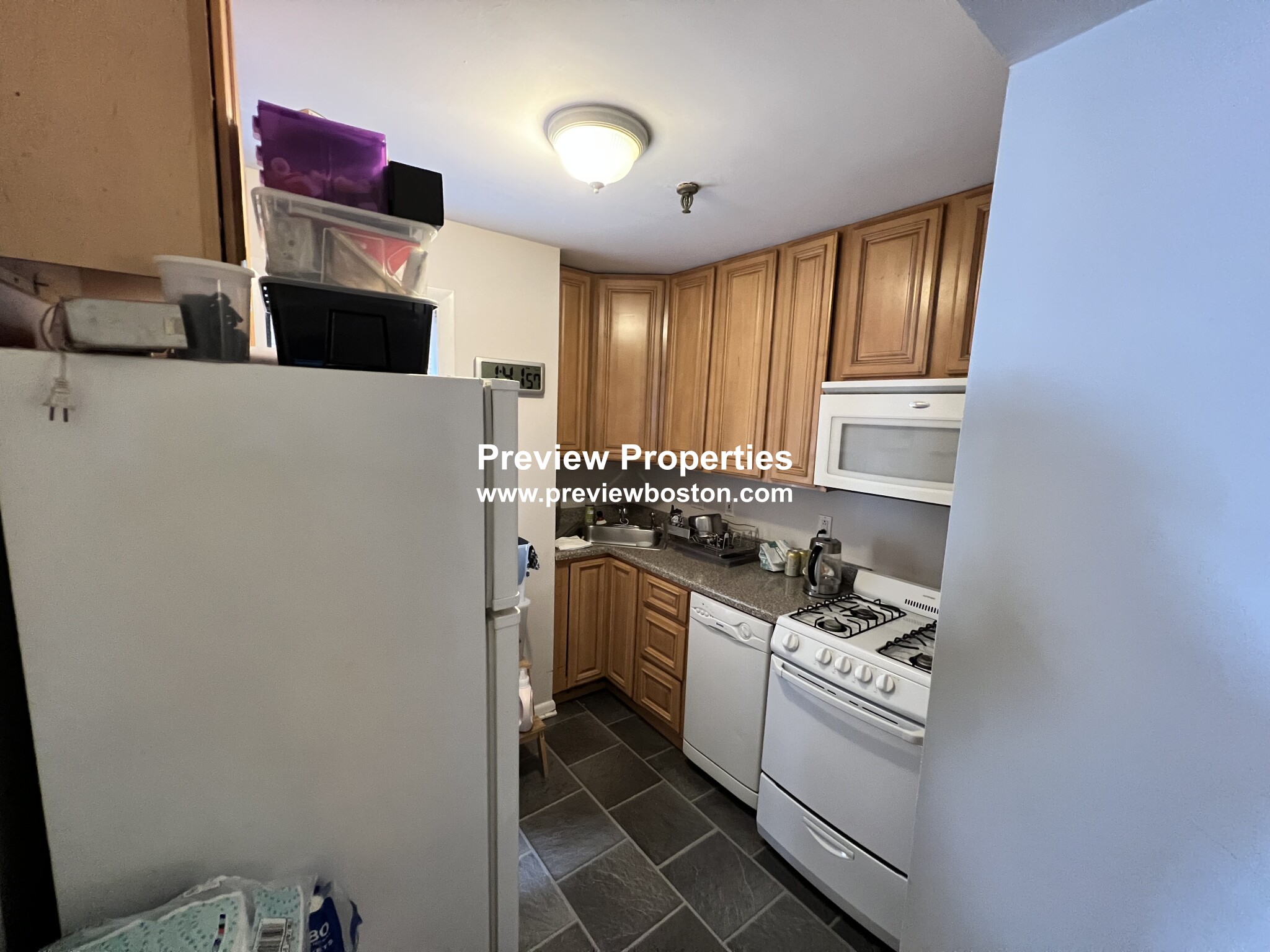 4 Commonwealth Ct, Brighton