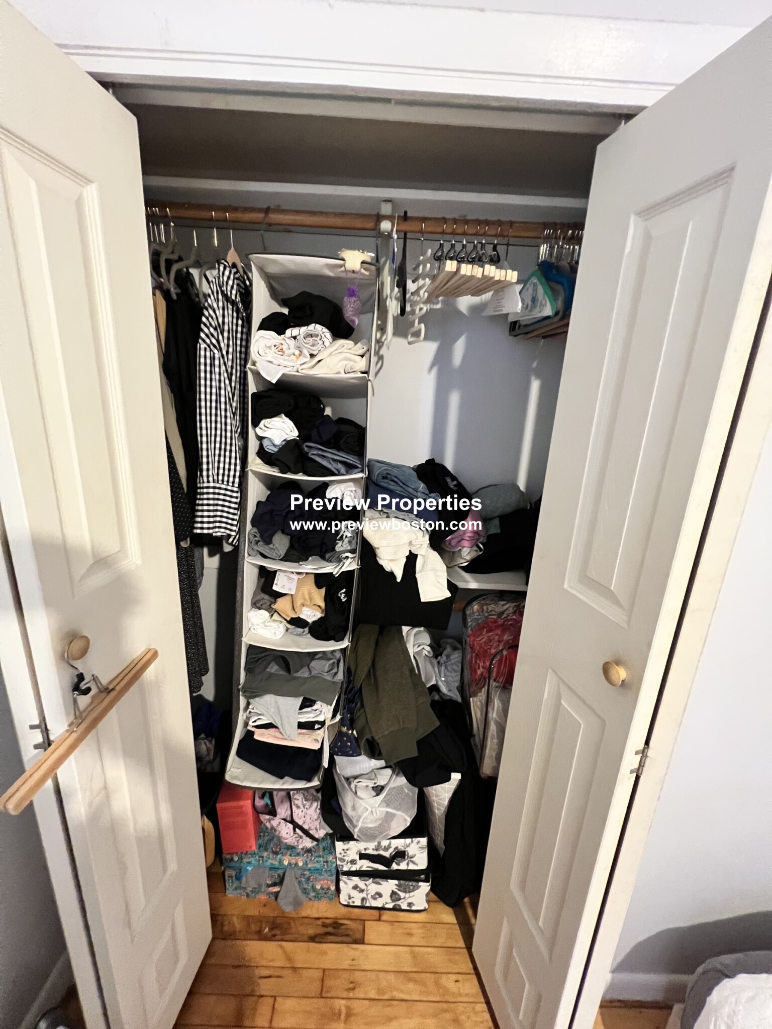 4 Commonwealth Ct, Brighton